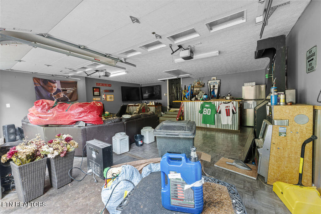 764 W Highland Drive Property Photo 41