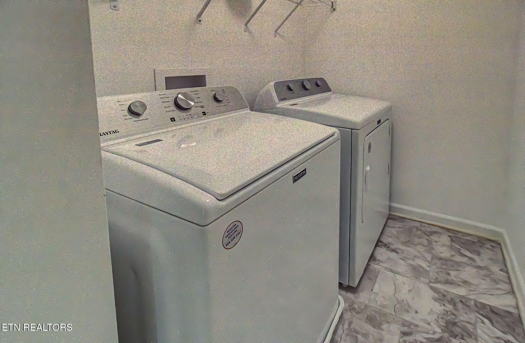 5490 Calvert Lane Property Photo 22