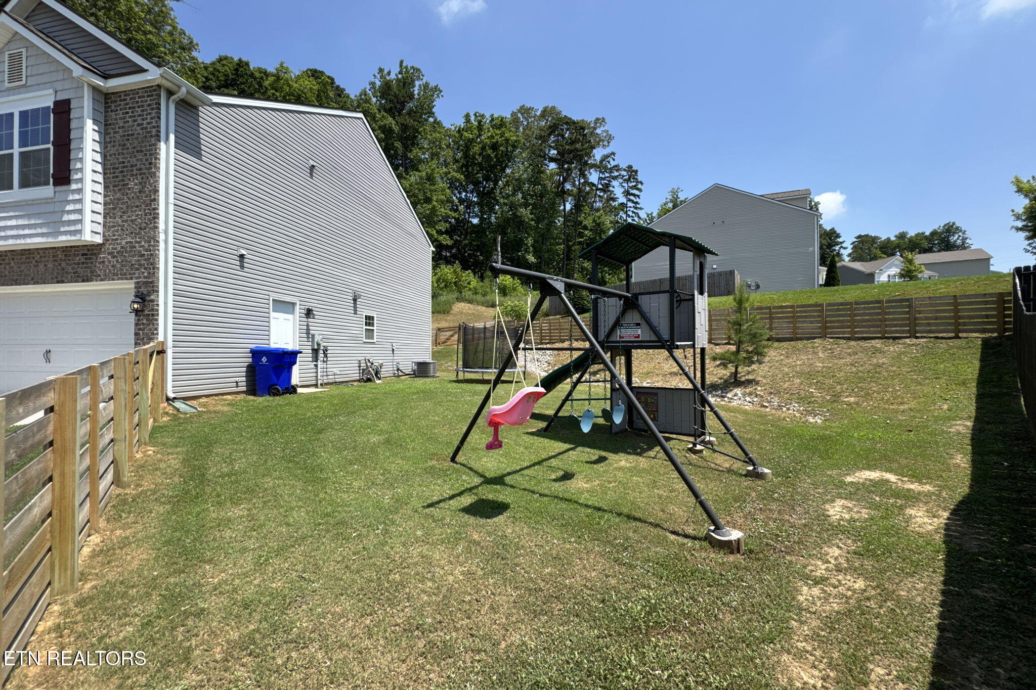 5490 Calvert Lane Property Photo 35