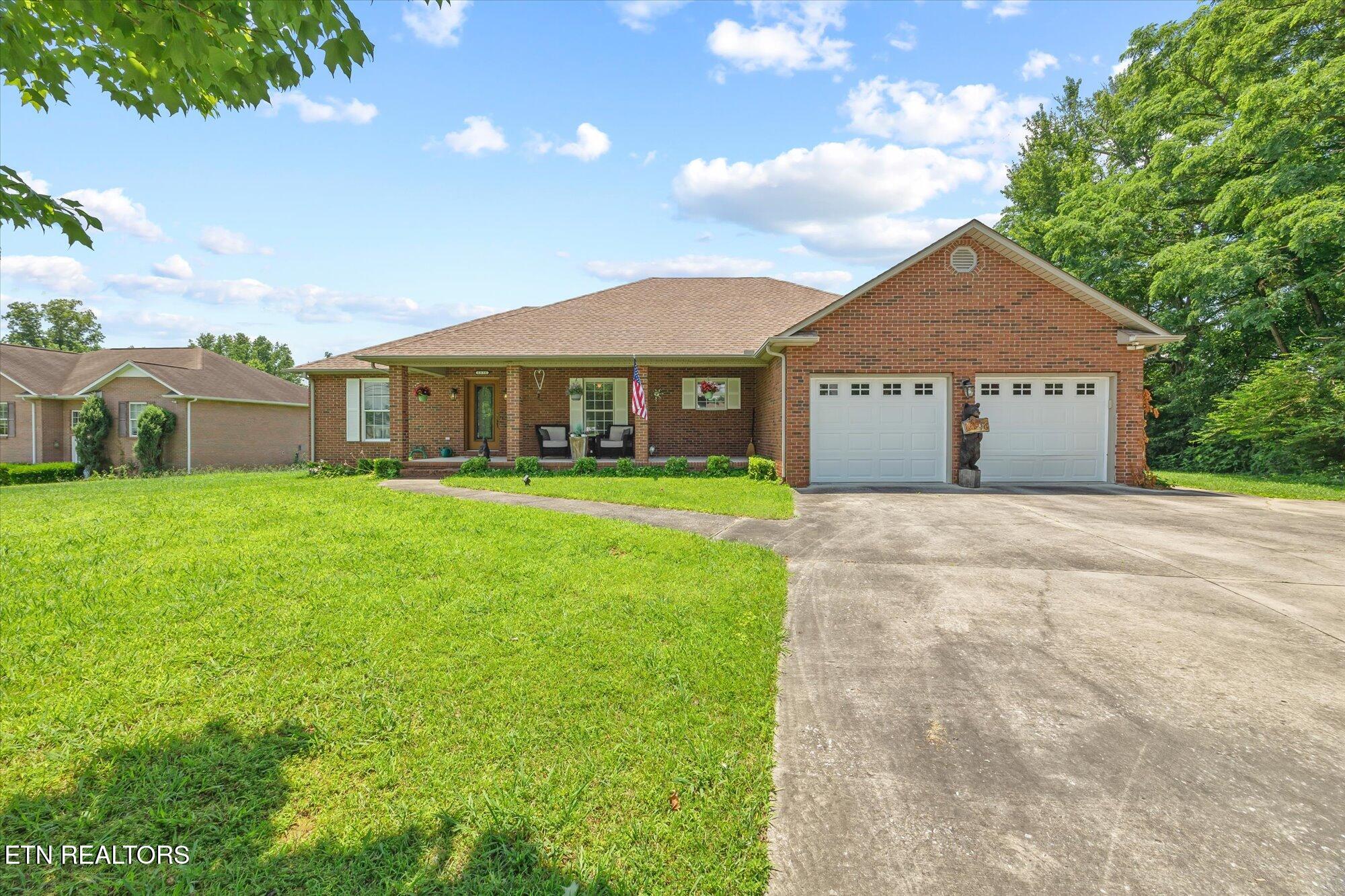 5856 Ditty Road Property Photo 1