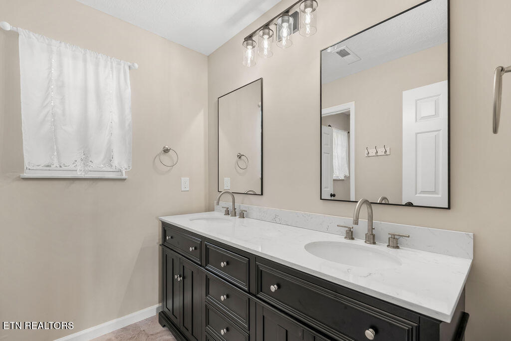 904 Whitesburg Drive Property Photo 30