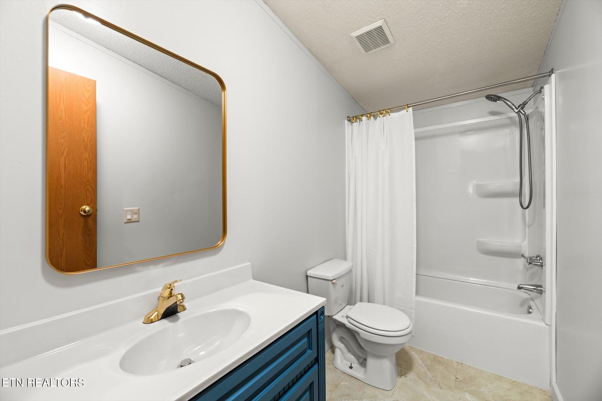 1032 County Road 110 Property Photo 17