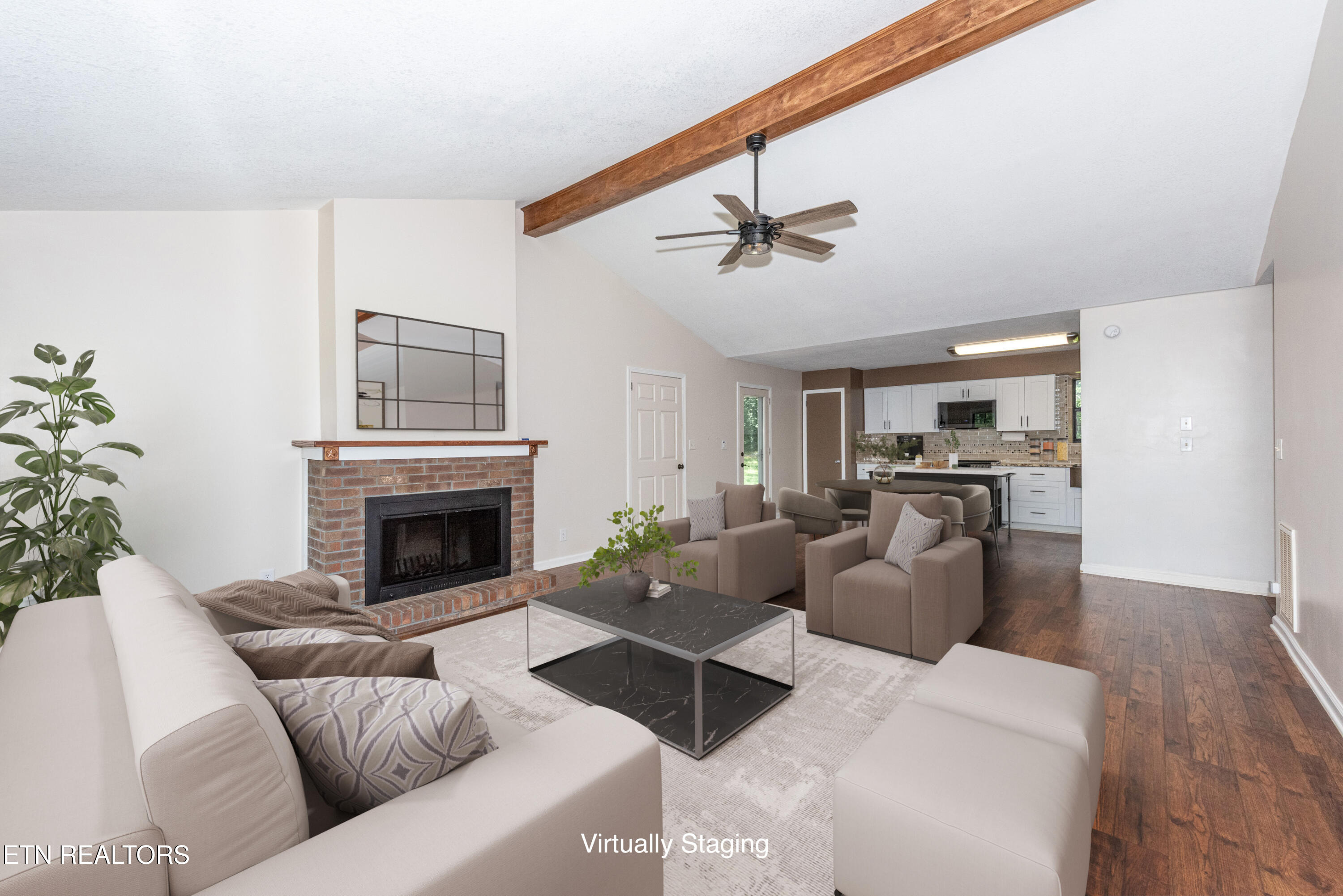 1354 Hillvale Rd Property Photo 8