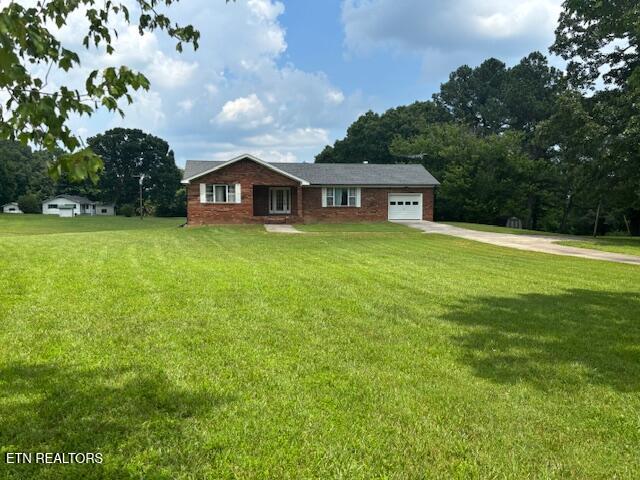 76 Anderson Rd Property Photo 1