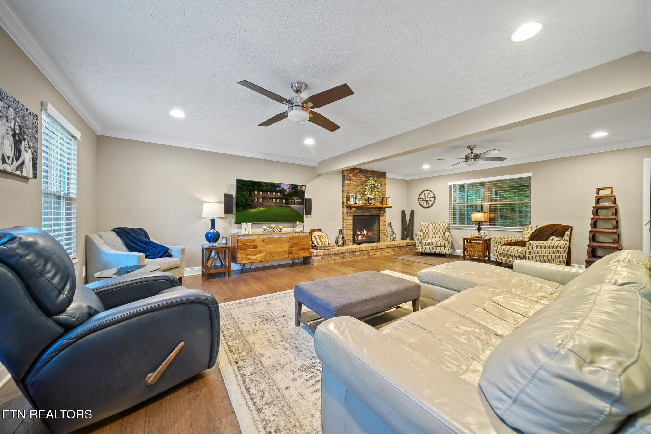 7916 Ember Crest Tr Property Photo 20