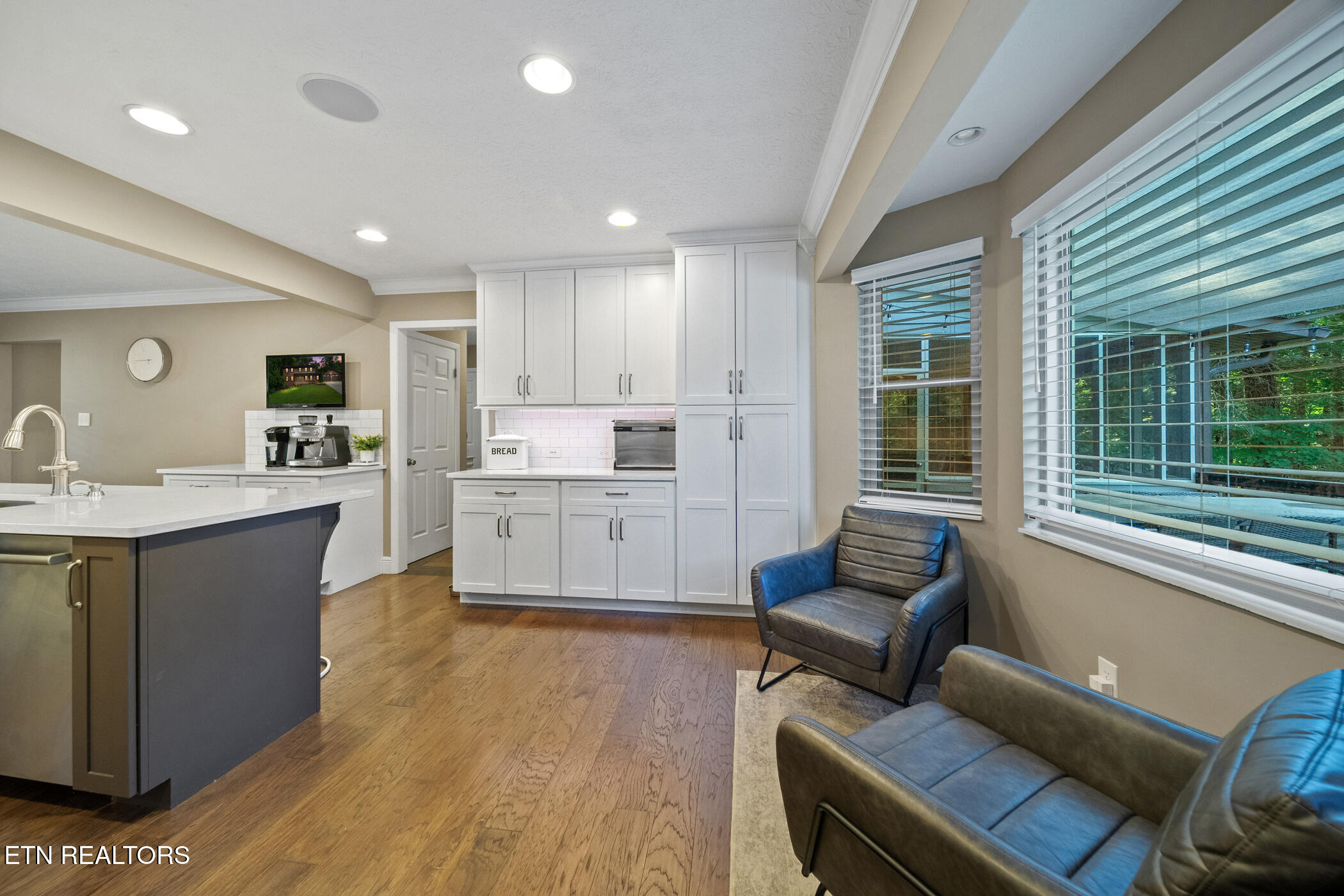 7916 Ember Crest Tr Property Photo 26