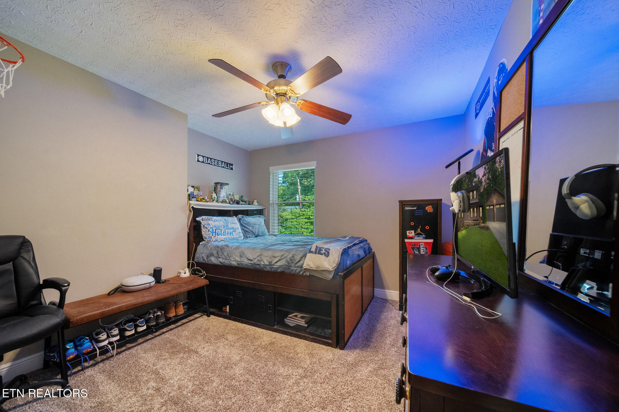 7916 Ember Crest Tr Property Photo 40