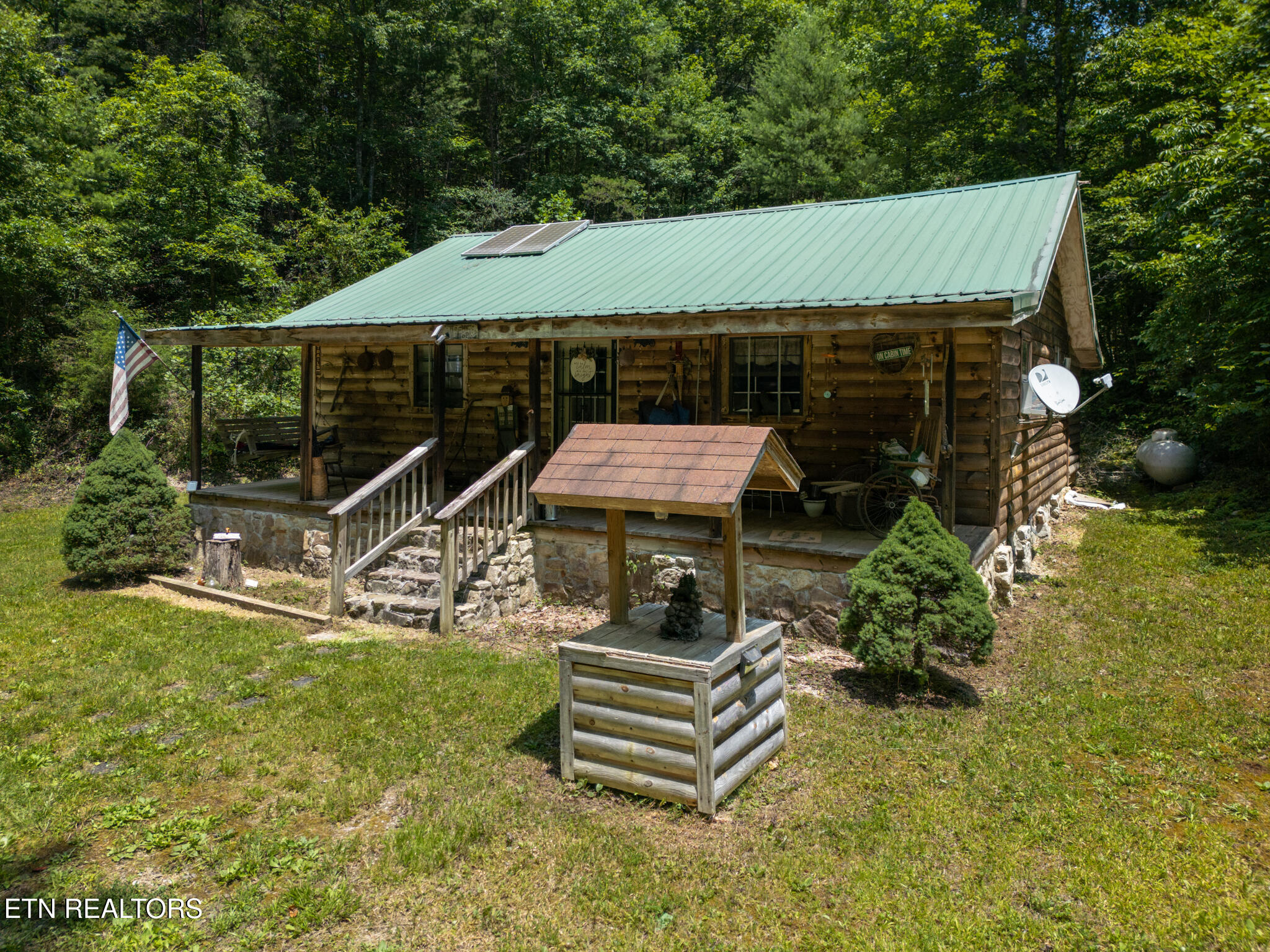 2 Dog Hollow Rd Property Photo 1