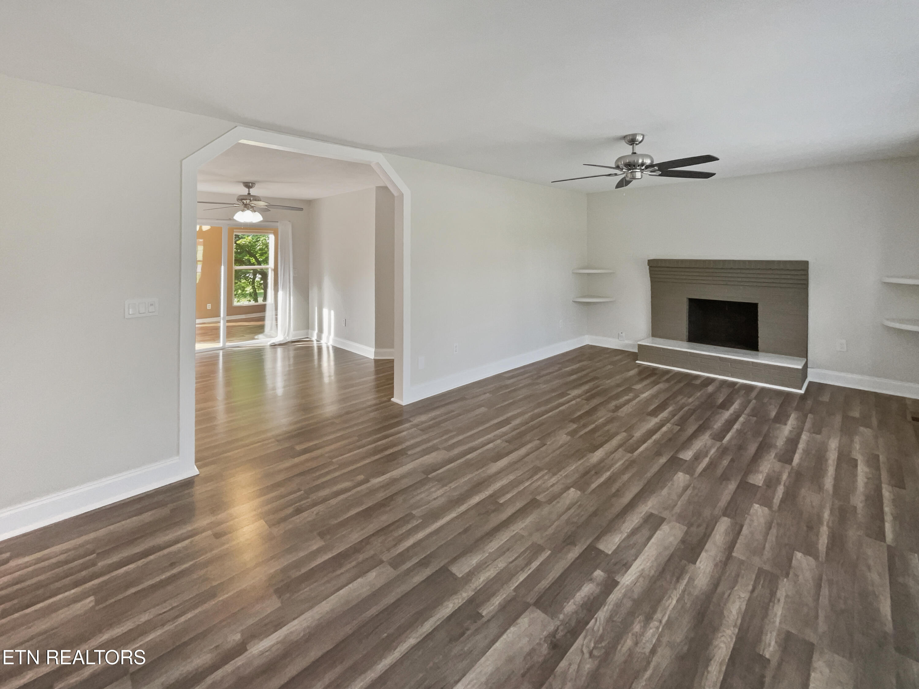 1144 Ideal Drive Property Photo 13