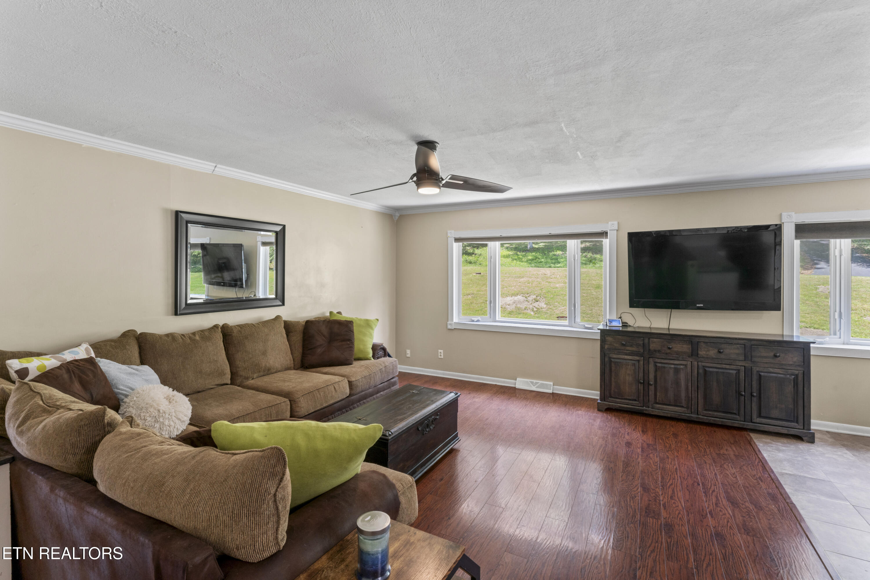 111 Mohawk Rd Property Photo 5
