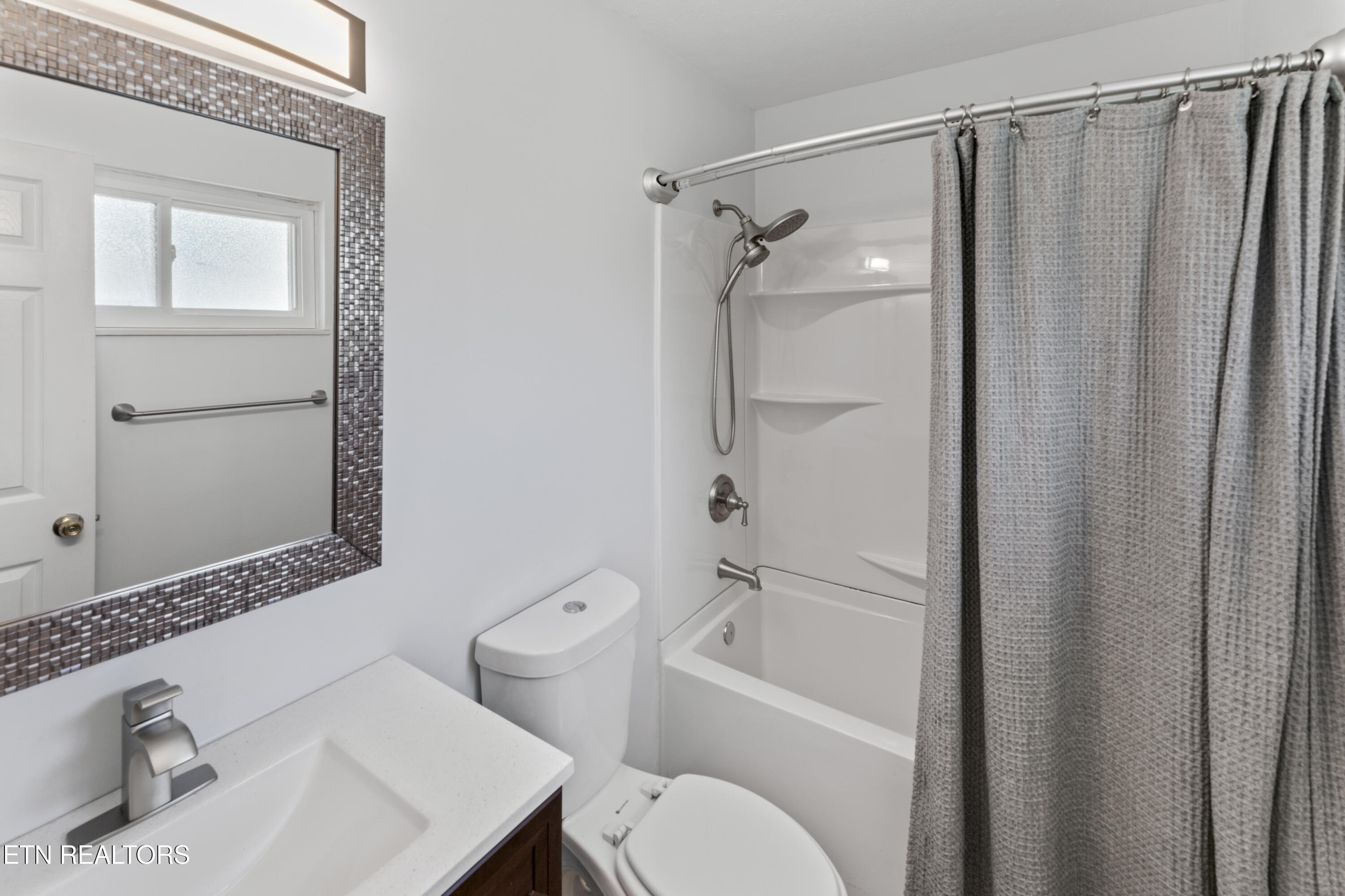 111 Mohawk Rd Property Photo 17