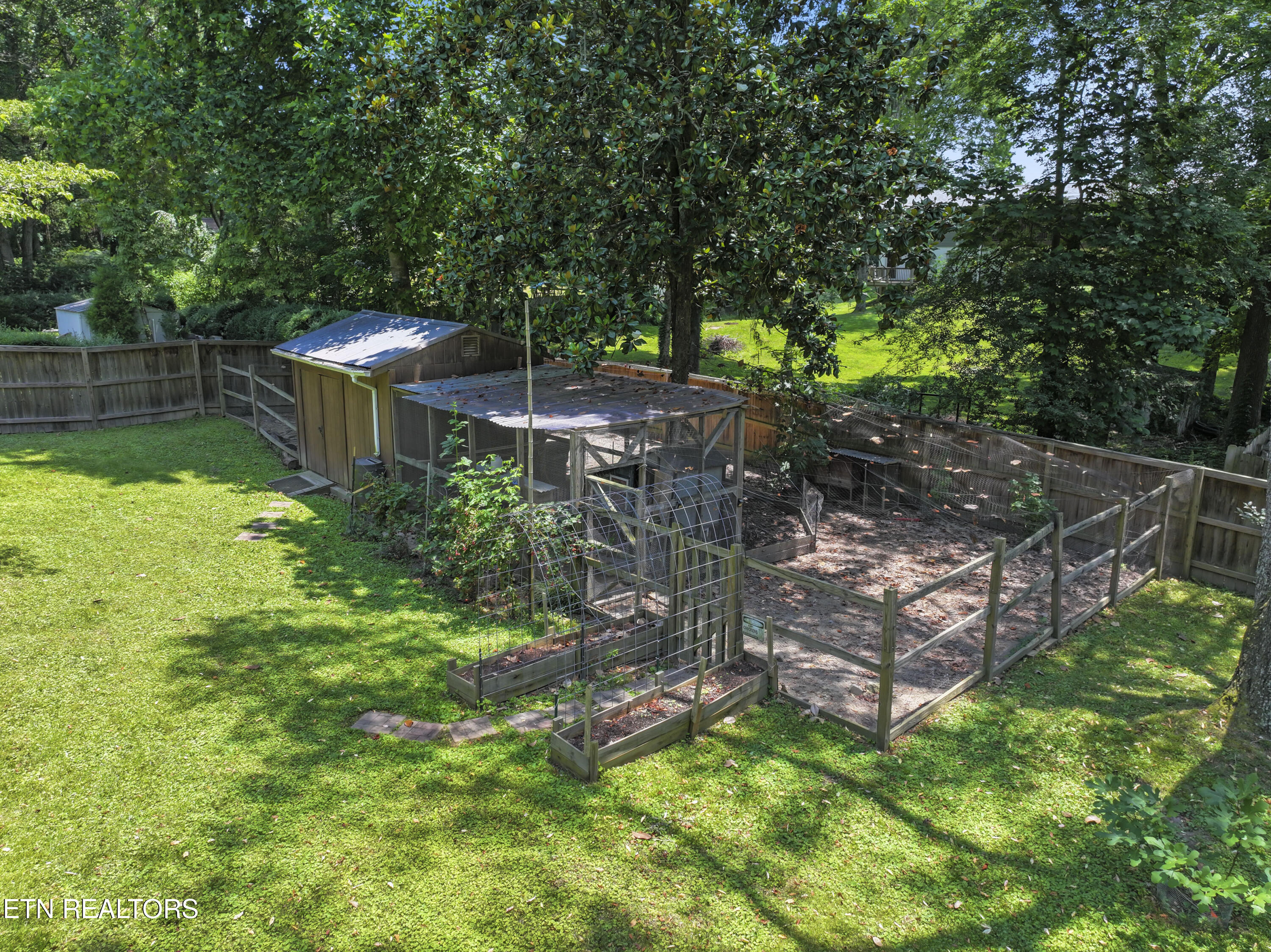 111 Mohawk Rd Property Photo 38