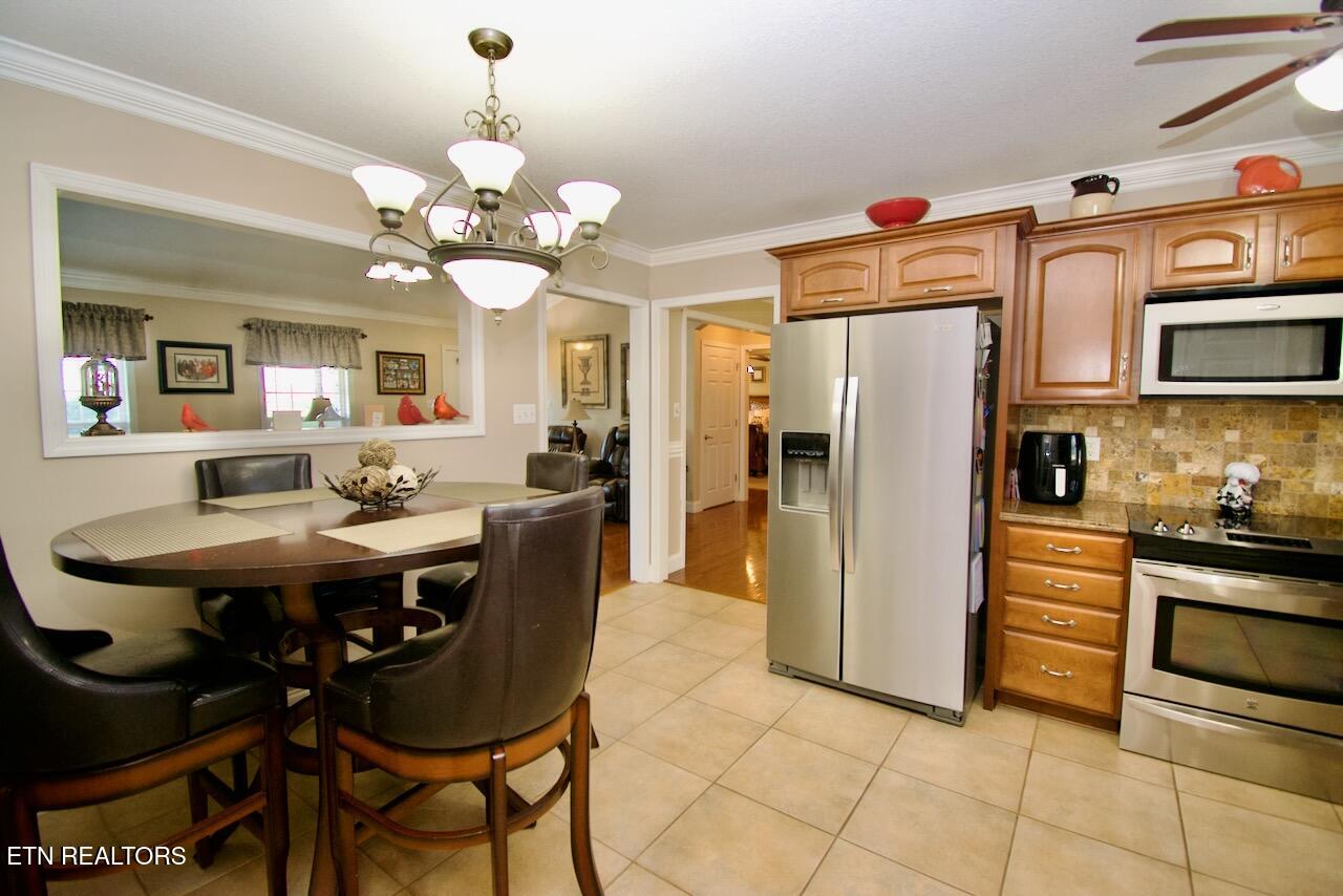 1138 Disco Loop Rd Property Photo 13