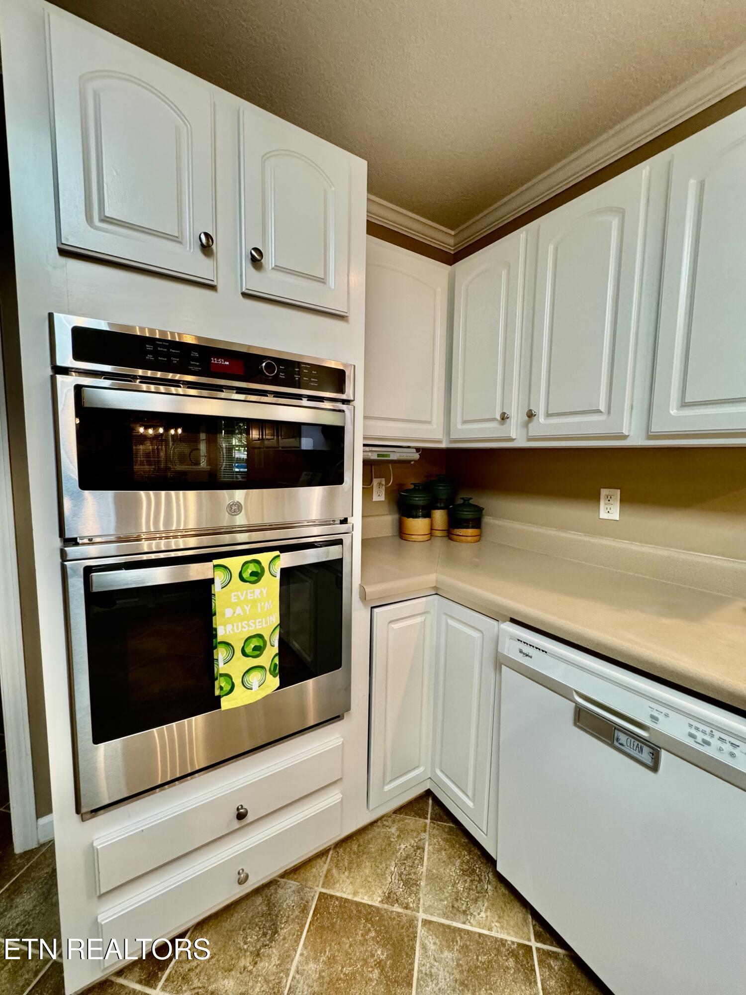13001 Sanderling Lane Property Photo 7