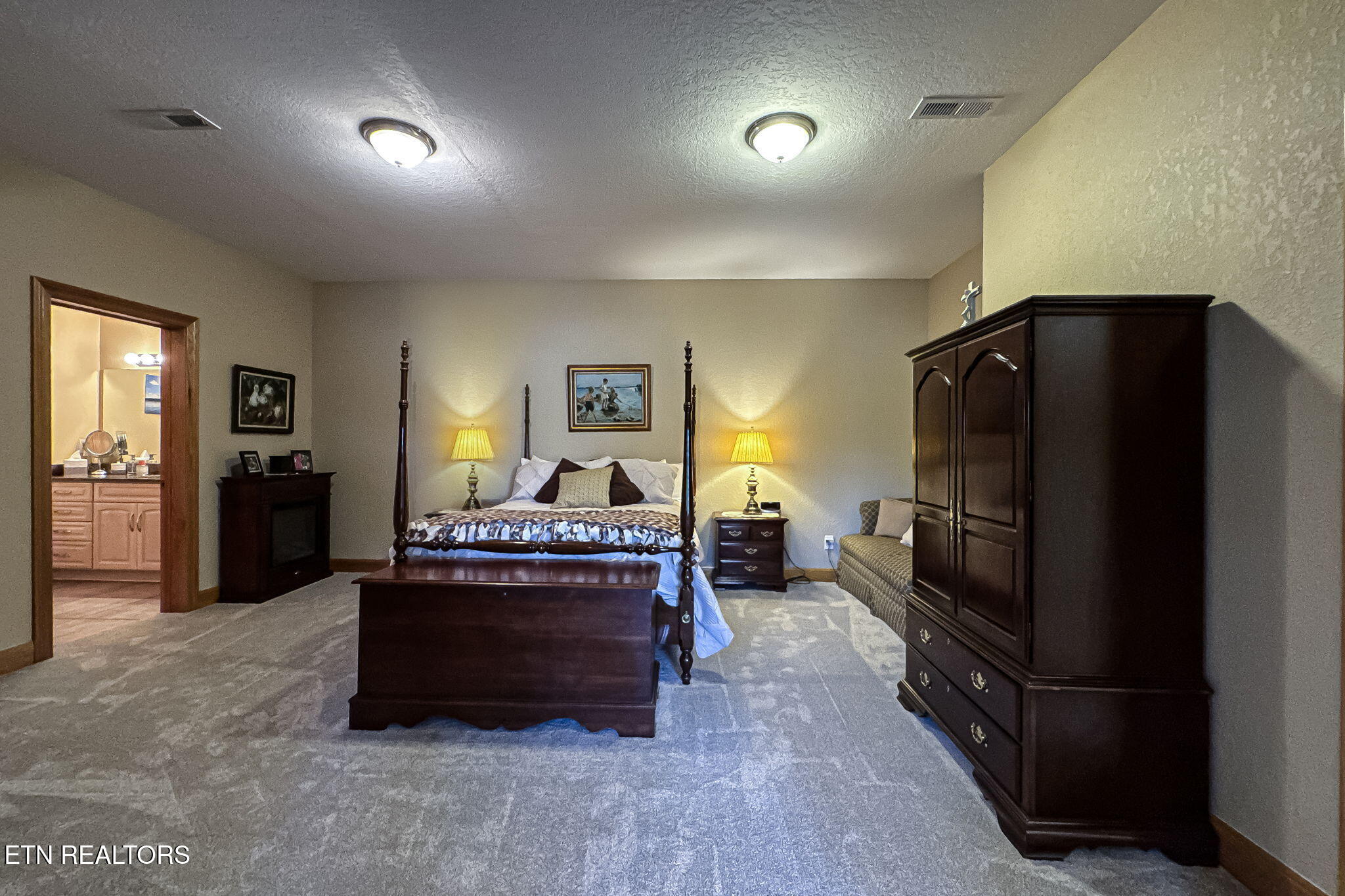 230 Tecumseh Way Property Photo 37