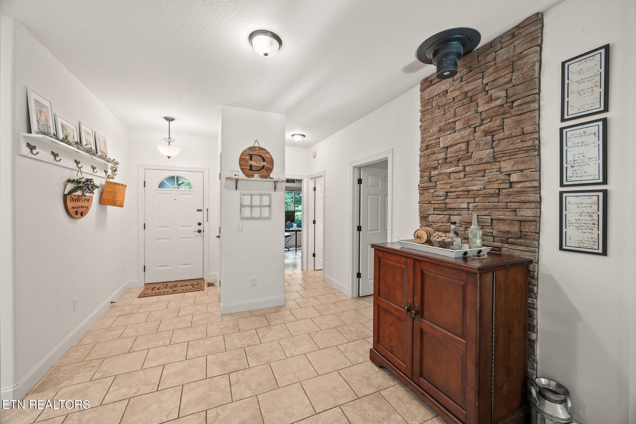 11 Burton Terrace Property Photo 8
