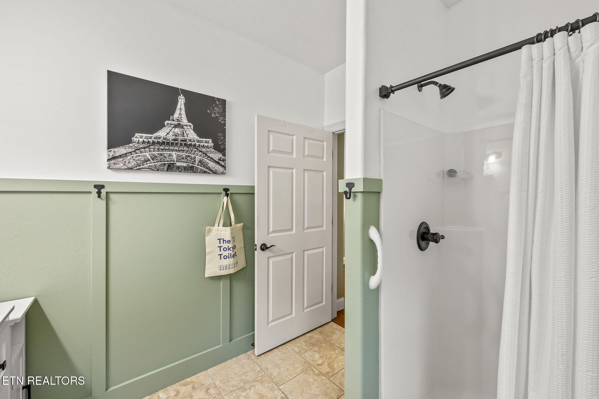 11 Burton Terrace Property Photo 24