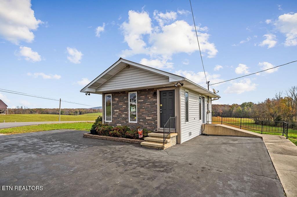 14133 Old Kentucky Rd Property Photo 1