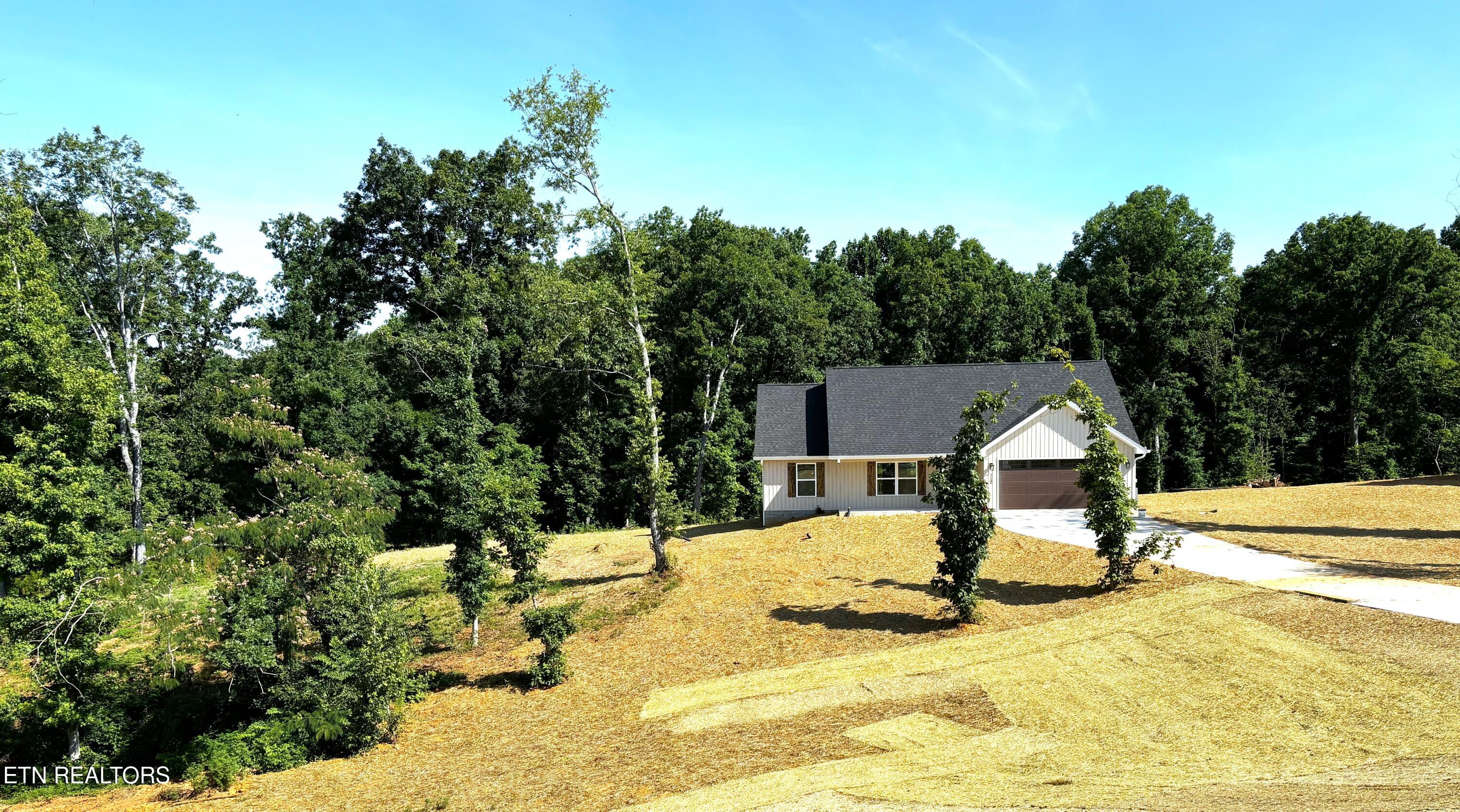112 Little Donnie Way Property Photo 1