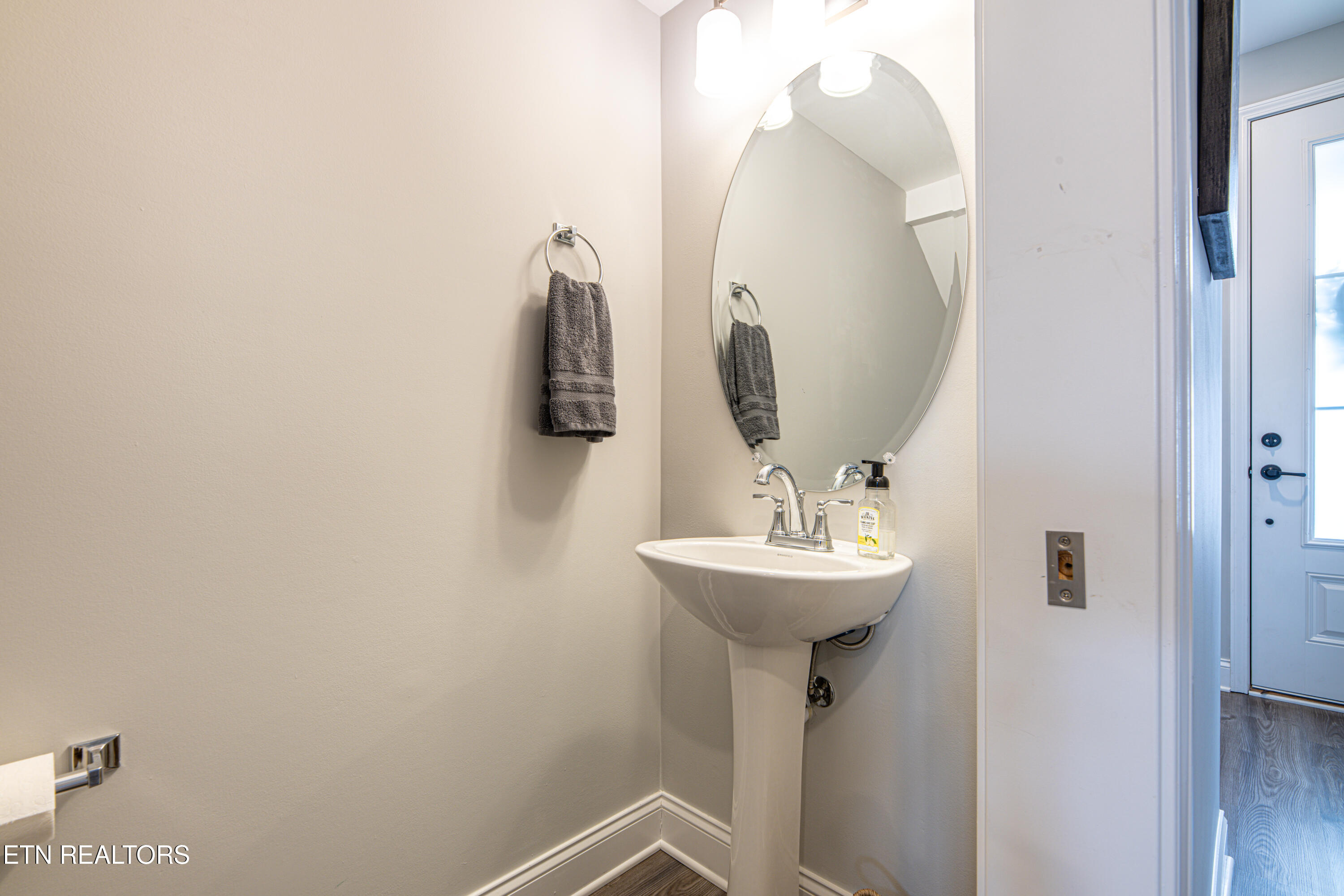 132 Scout Way Property Photo 4