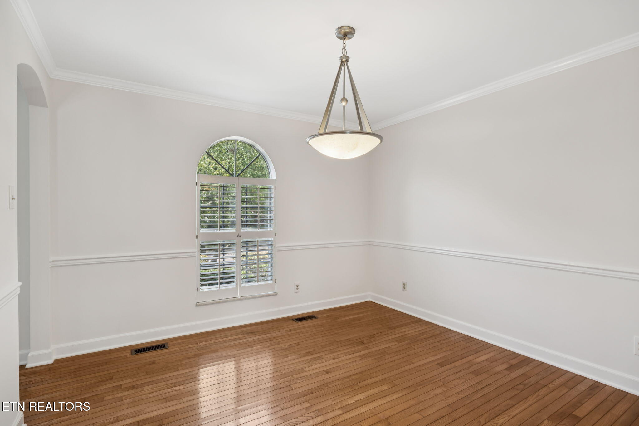 1440 Queensbridge Drive Property Photo 17