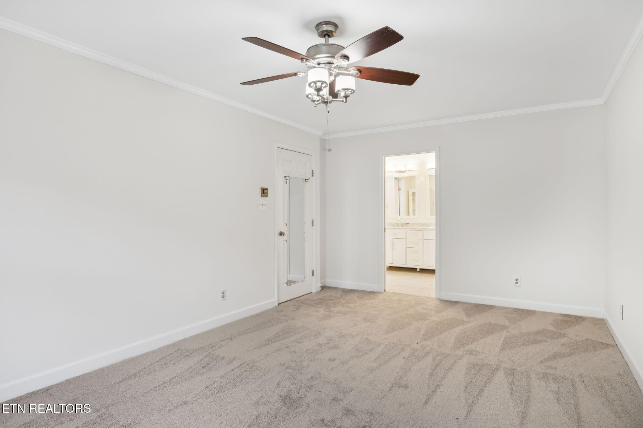 1440 Queensbridge Drive Property Photo 20