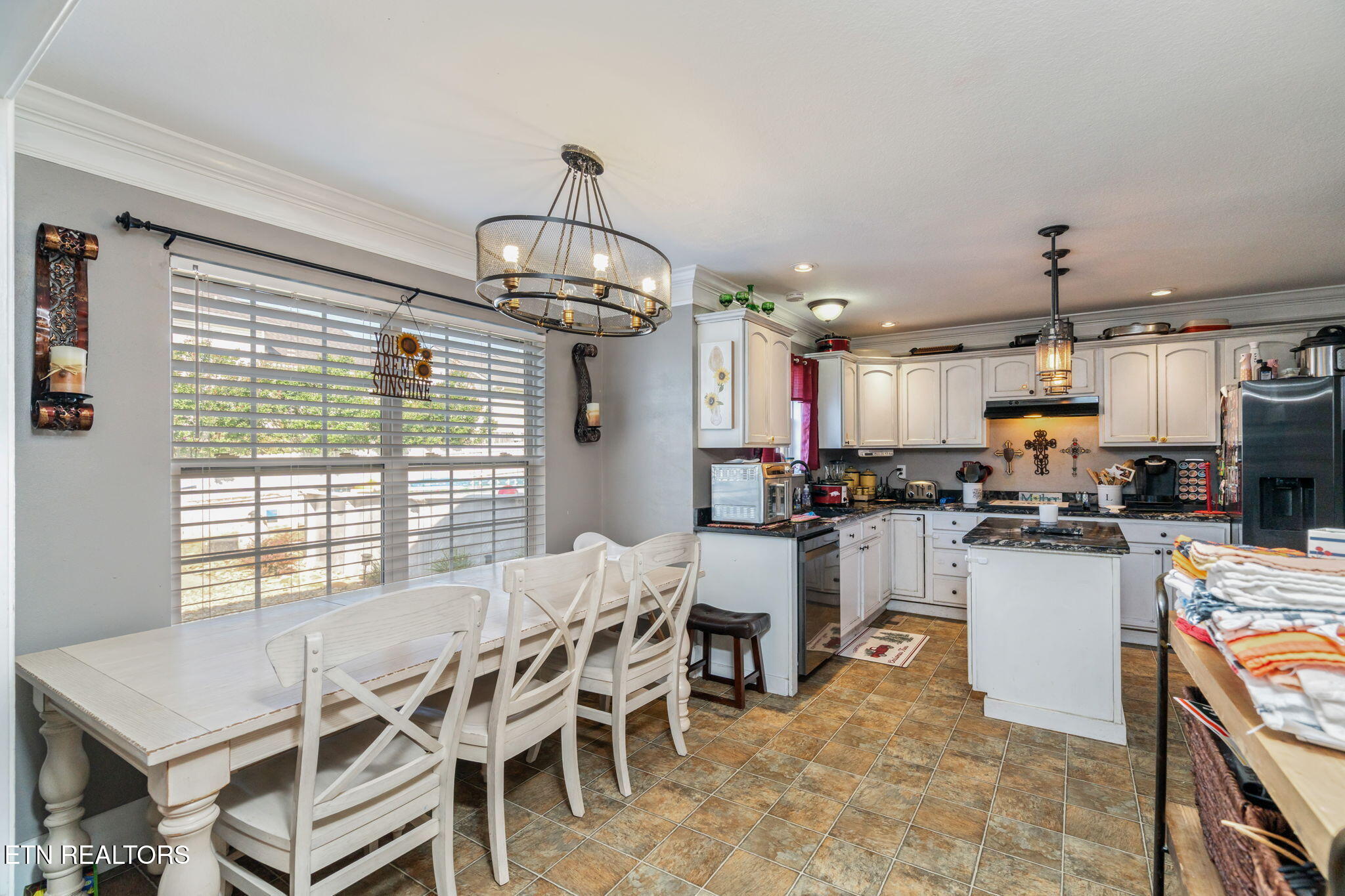 2521 Fernbank Rd Property Photo 8