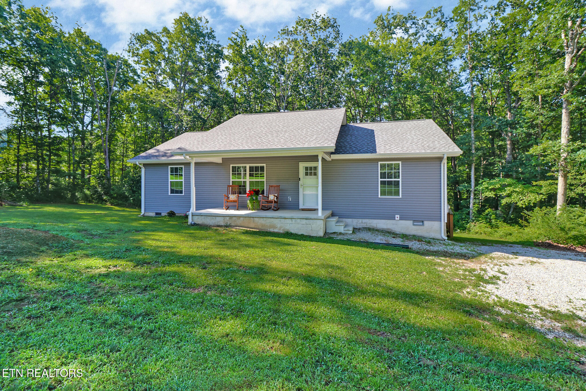2296 Memory Garden Rd Property Photo 1
