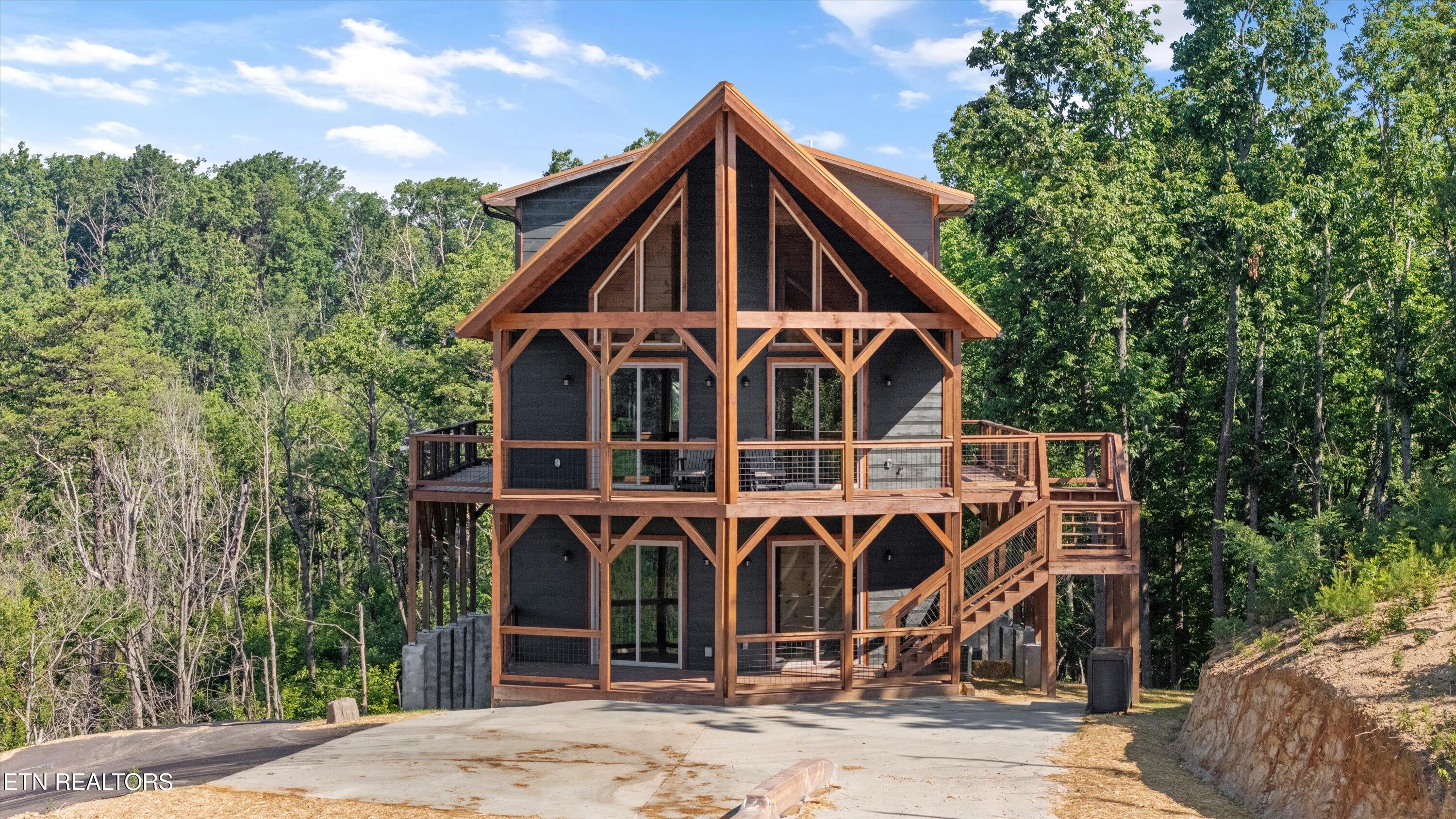 2015 Spurling Rd Property Photo 1
