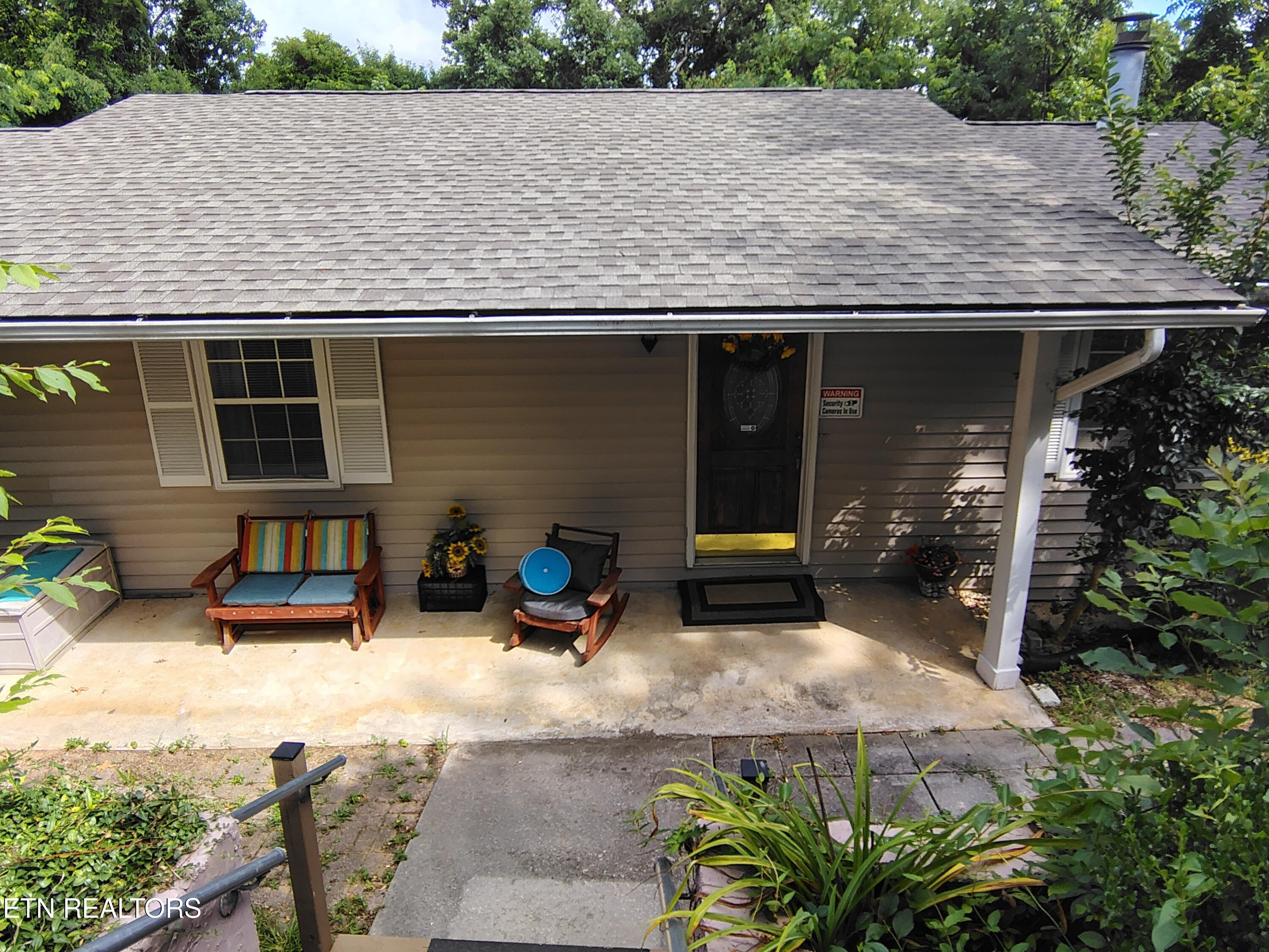 122 Shady Lane Property Photo 1