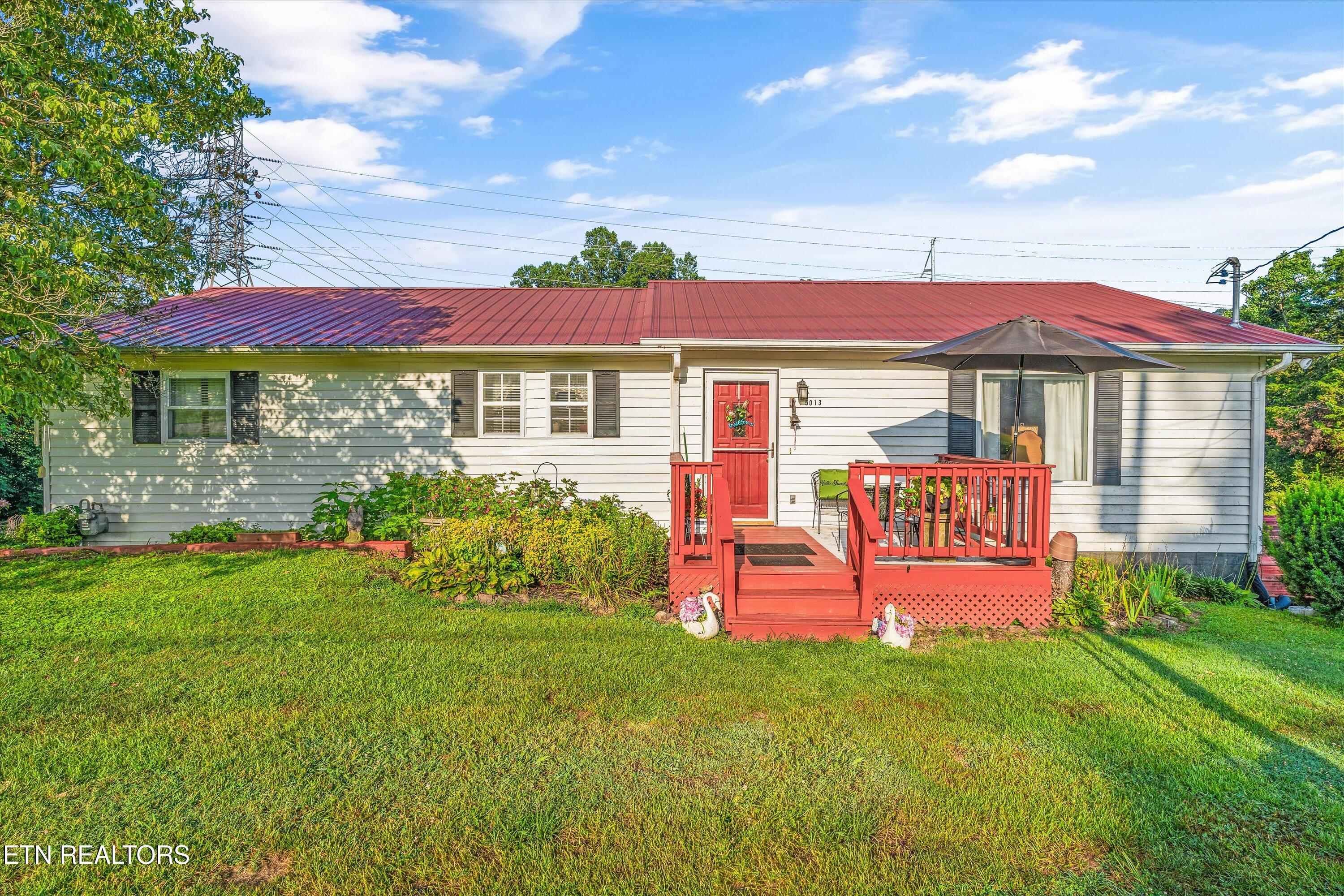 5013 Brown Gap Rd Property Photo 1