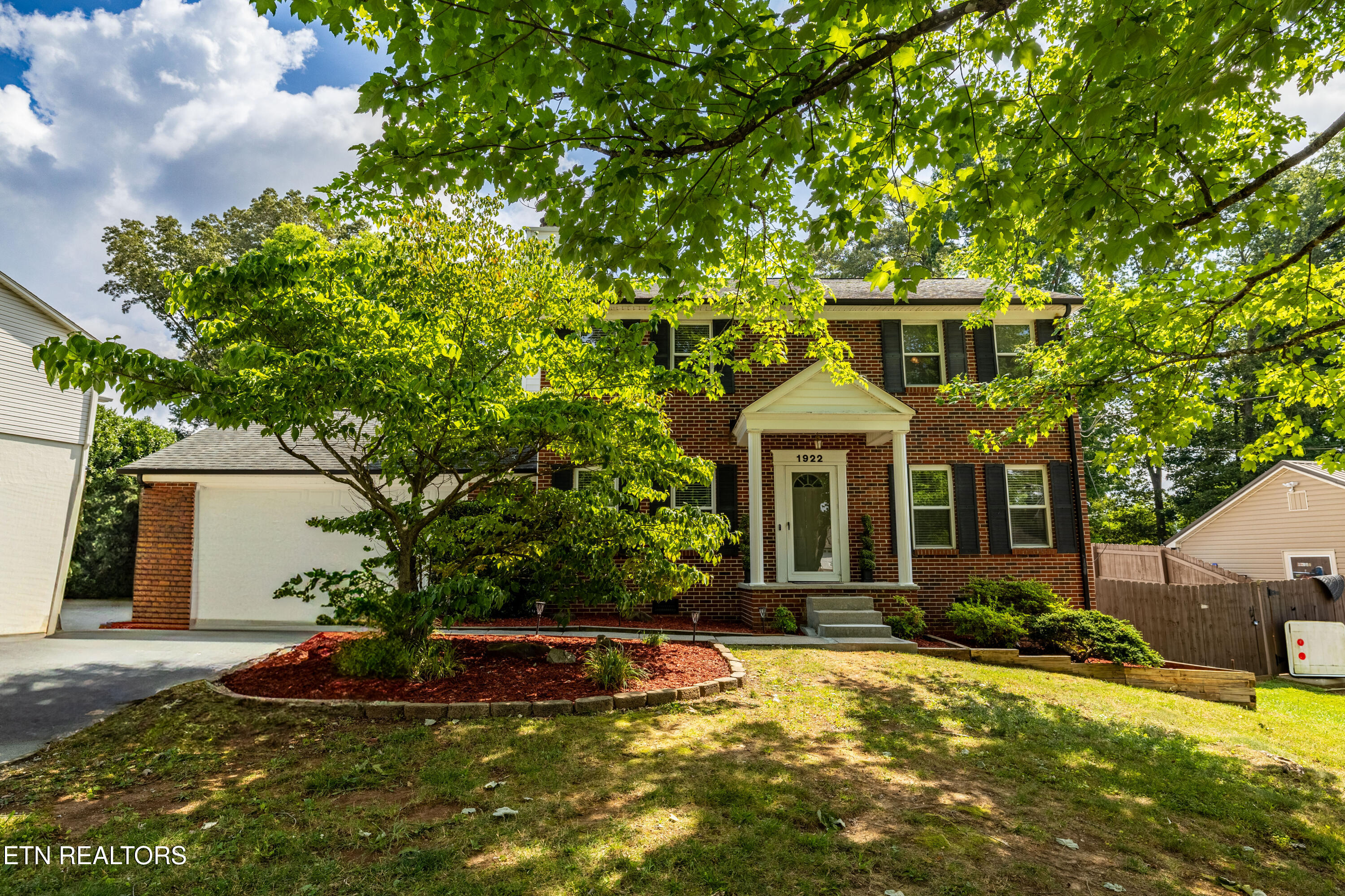 1922 Penwood Drive Property Photo 1