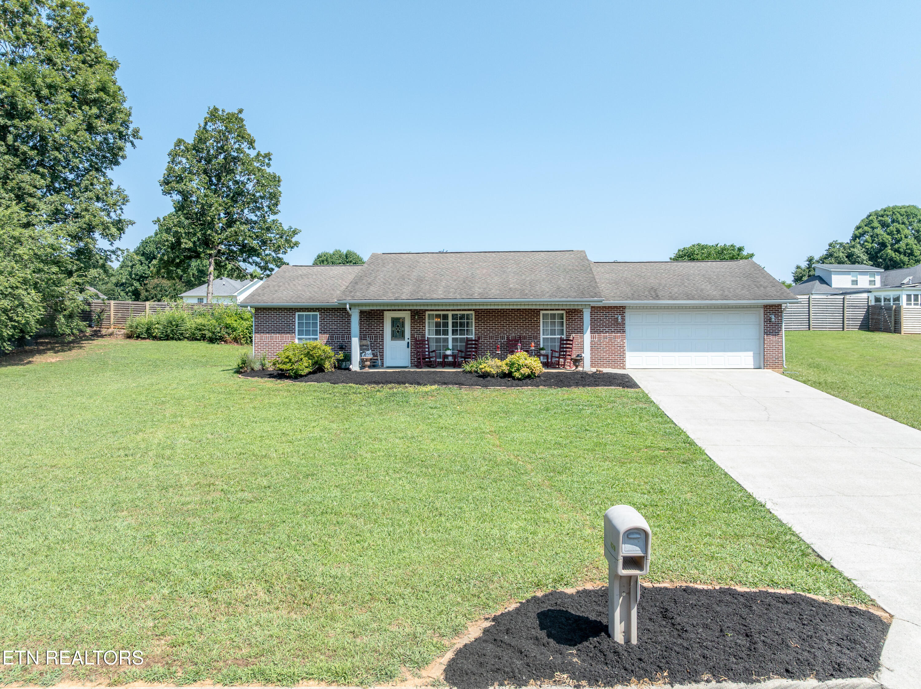 429 Asher Way Property Photo 1