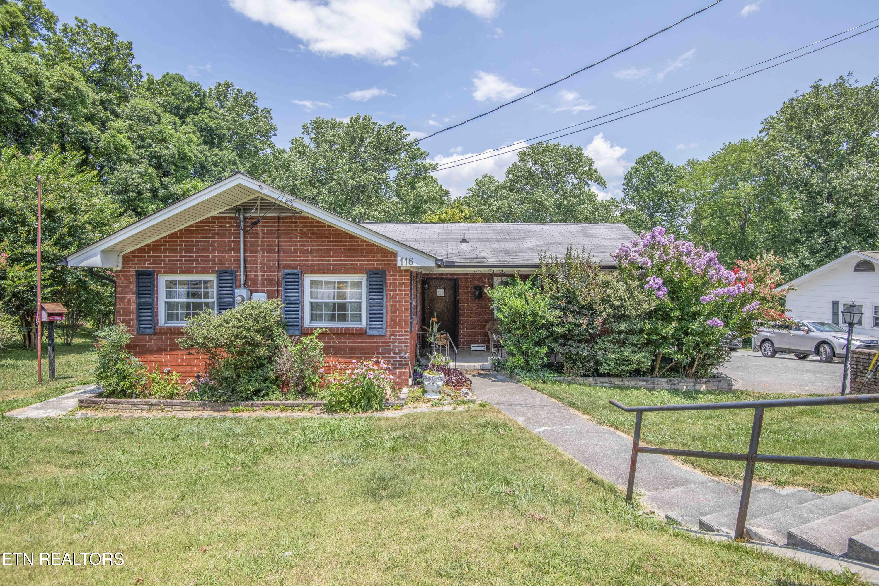 116 Georgia Ave Property Photo 1