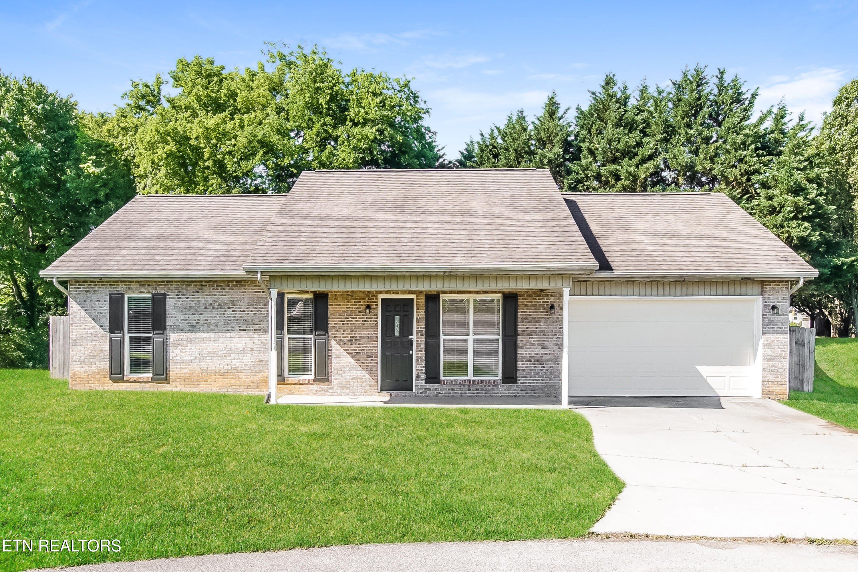 378 Headrickview Drive Property Photo 1