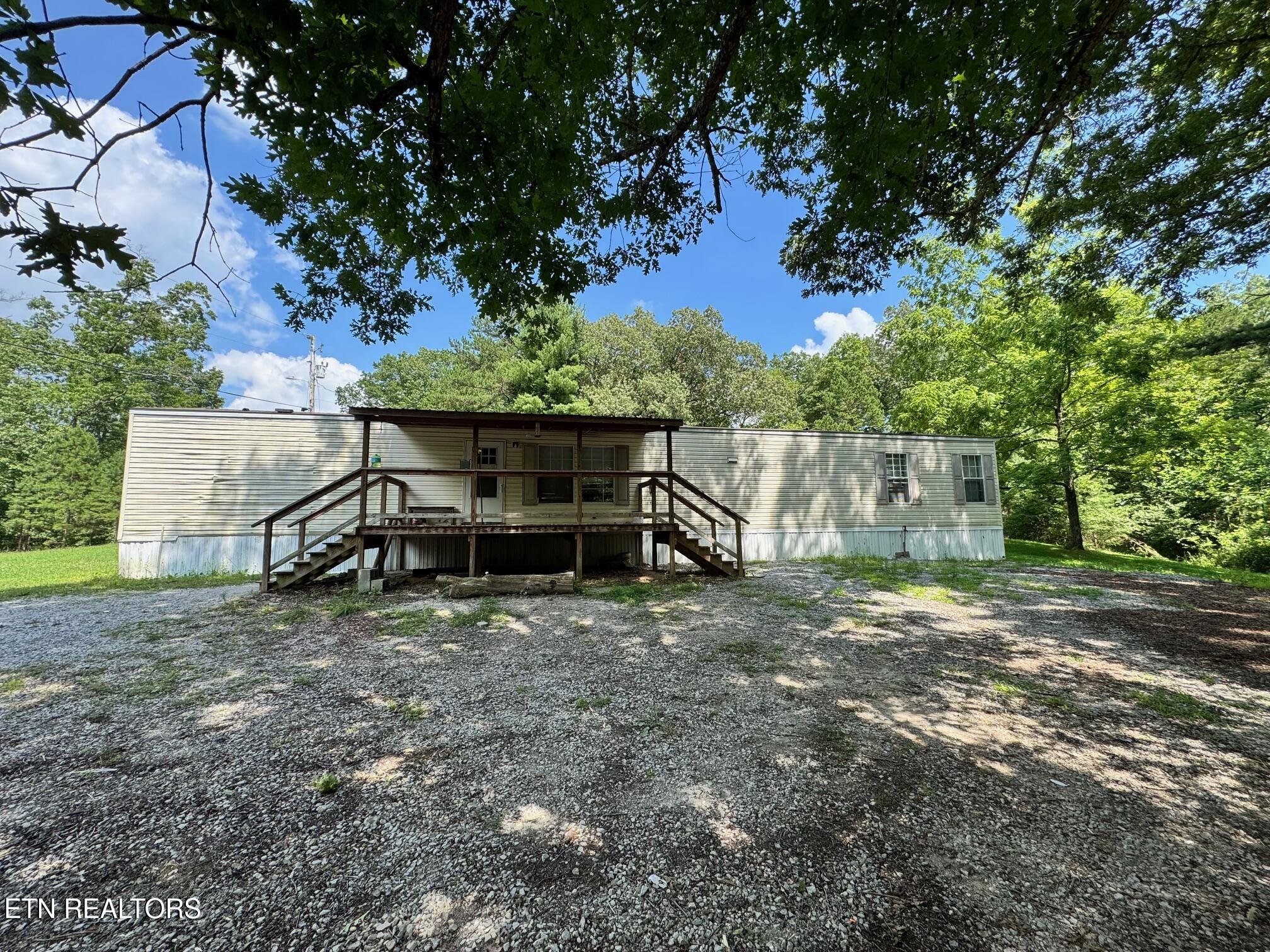 1101 Franklin Loop