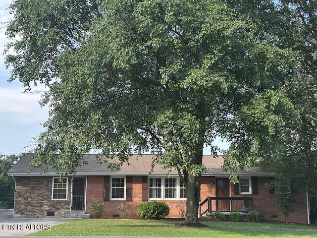 8024 Sharp Rd Property Photo 1