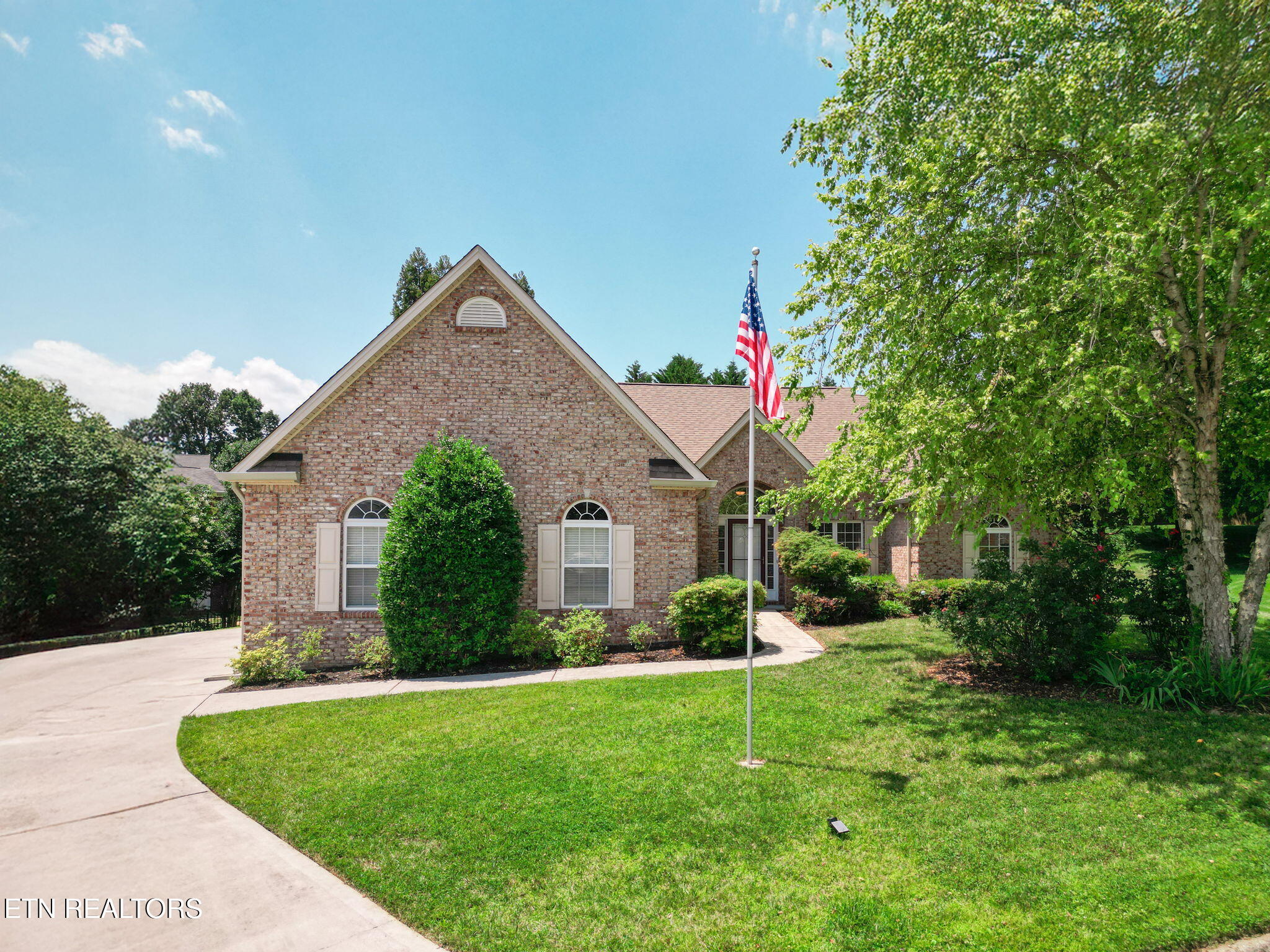 12508 Oakborough Lane Property Photo 1