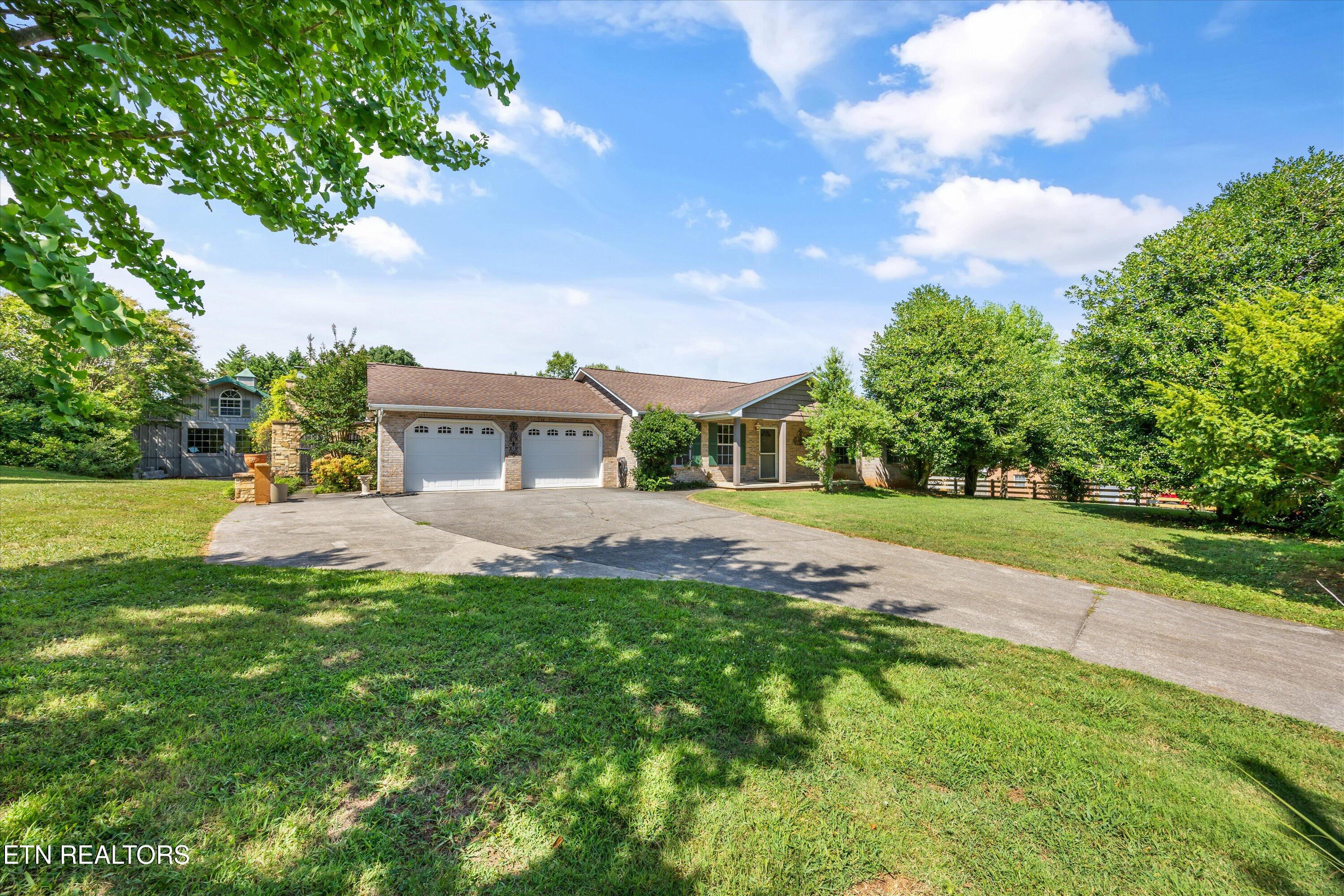 1008 Parkbrook Drive