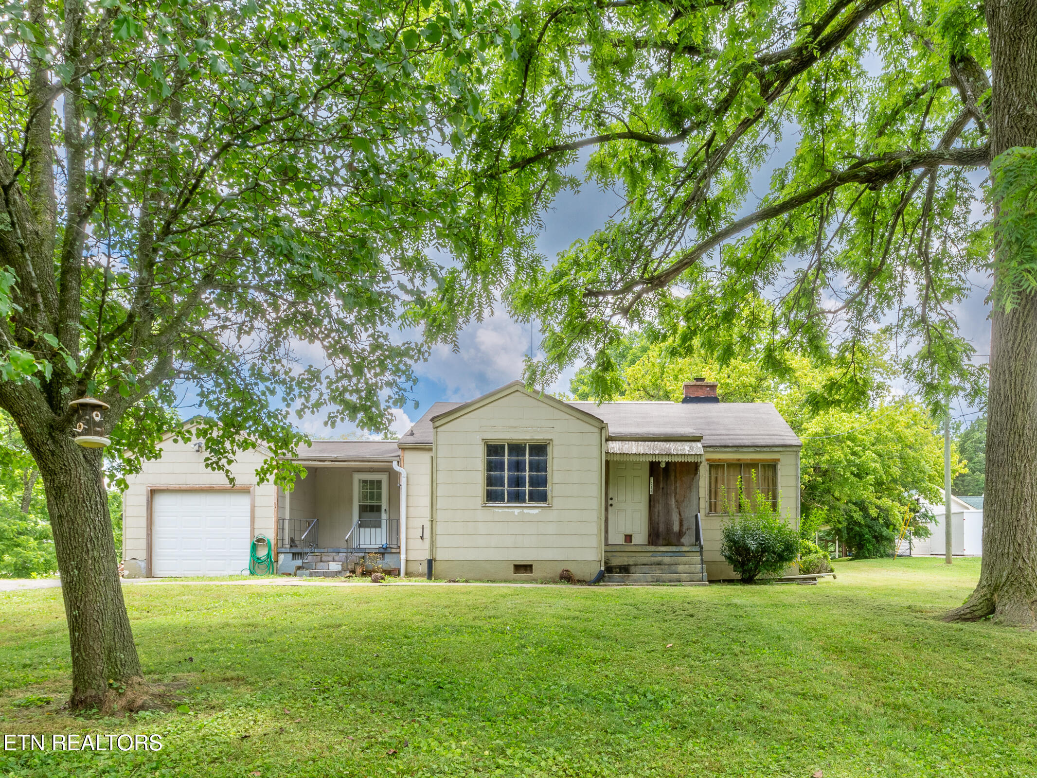 1218 Adair Drive Property Photo 1