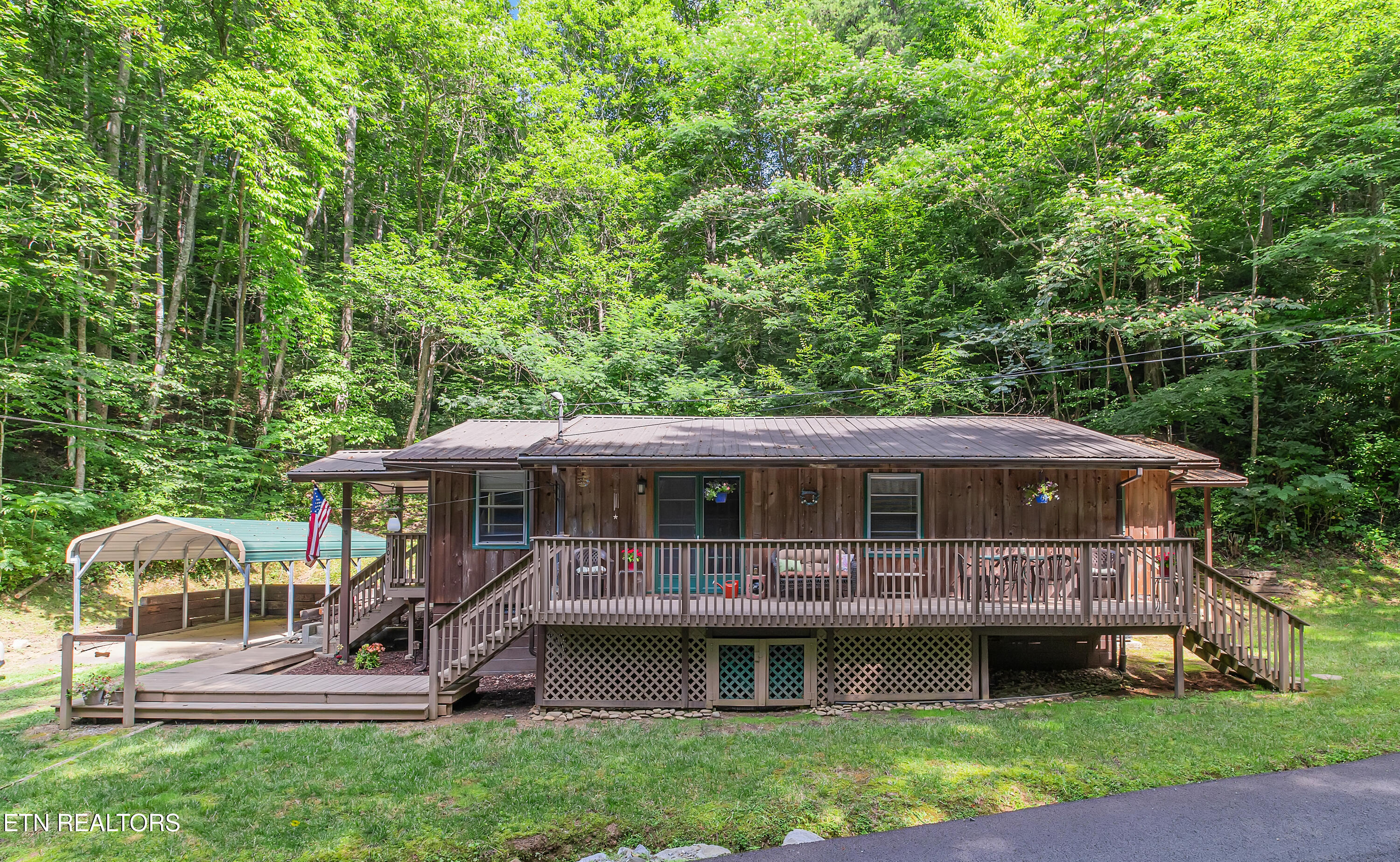 305 Shields View Drive
