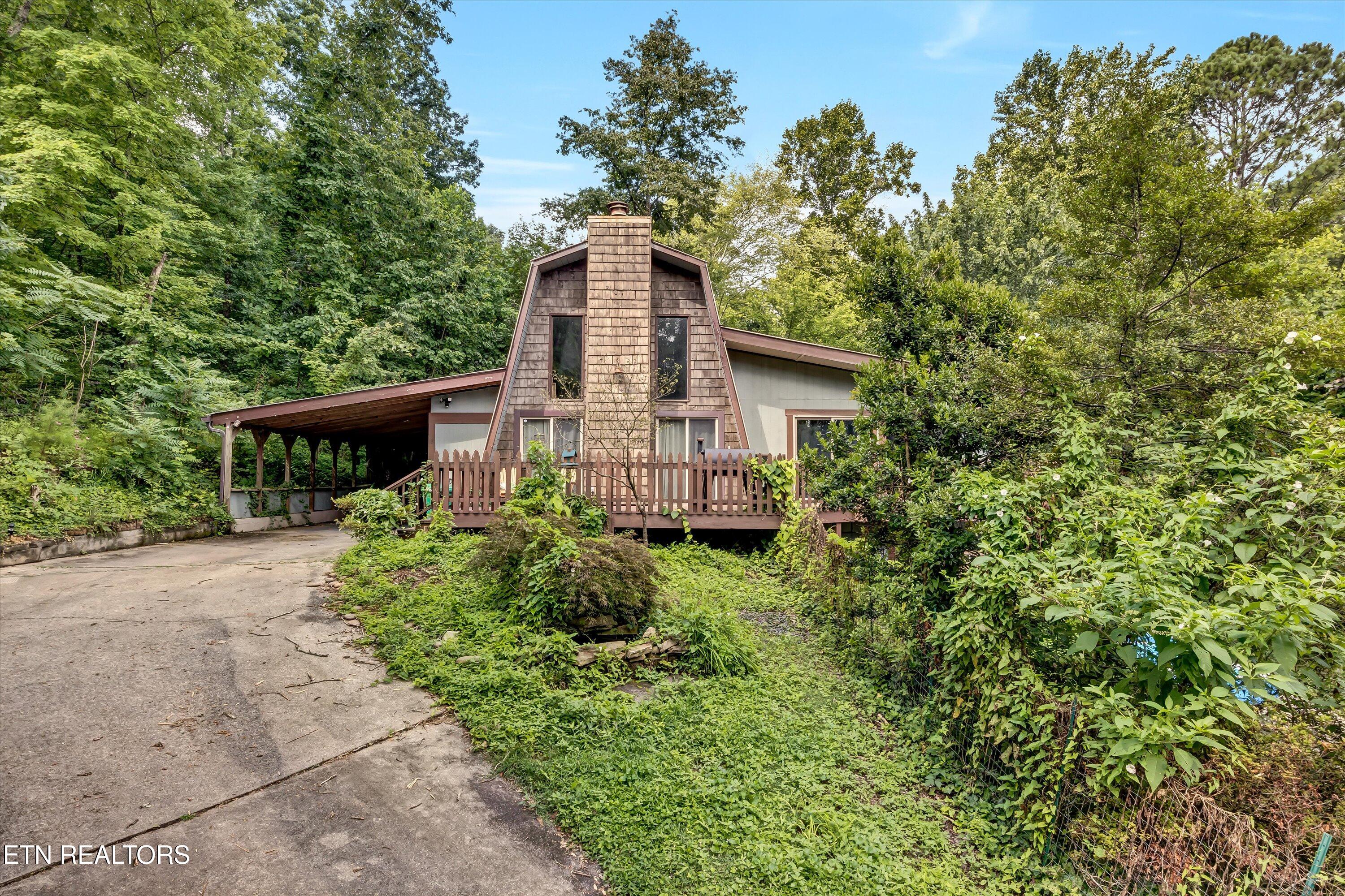 10800 Carmichael Rd Property Photo 1