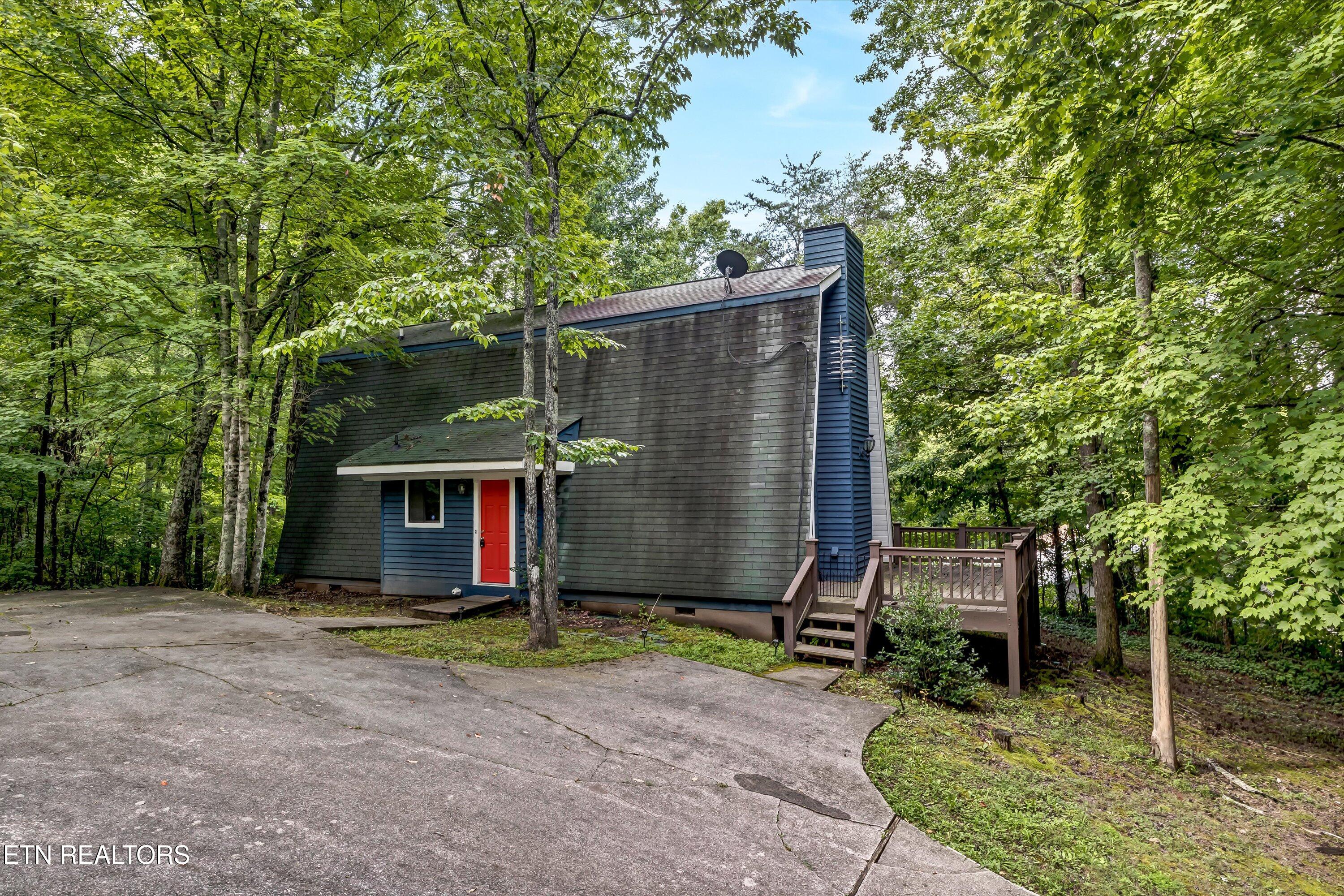 10832 Carmichael Rd Property Photo 1