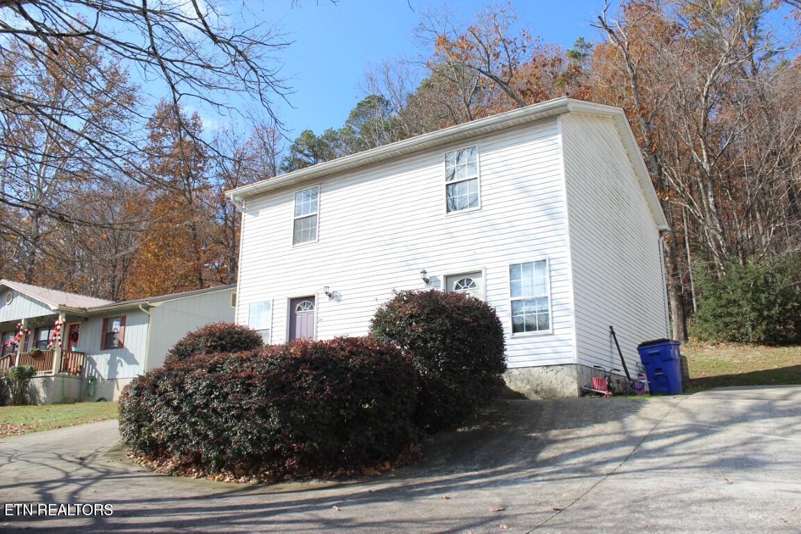 3032 Blue Springs Rd Property Photo 1