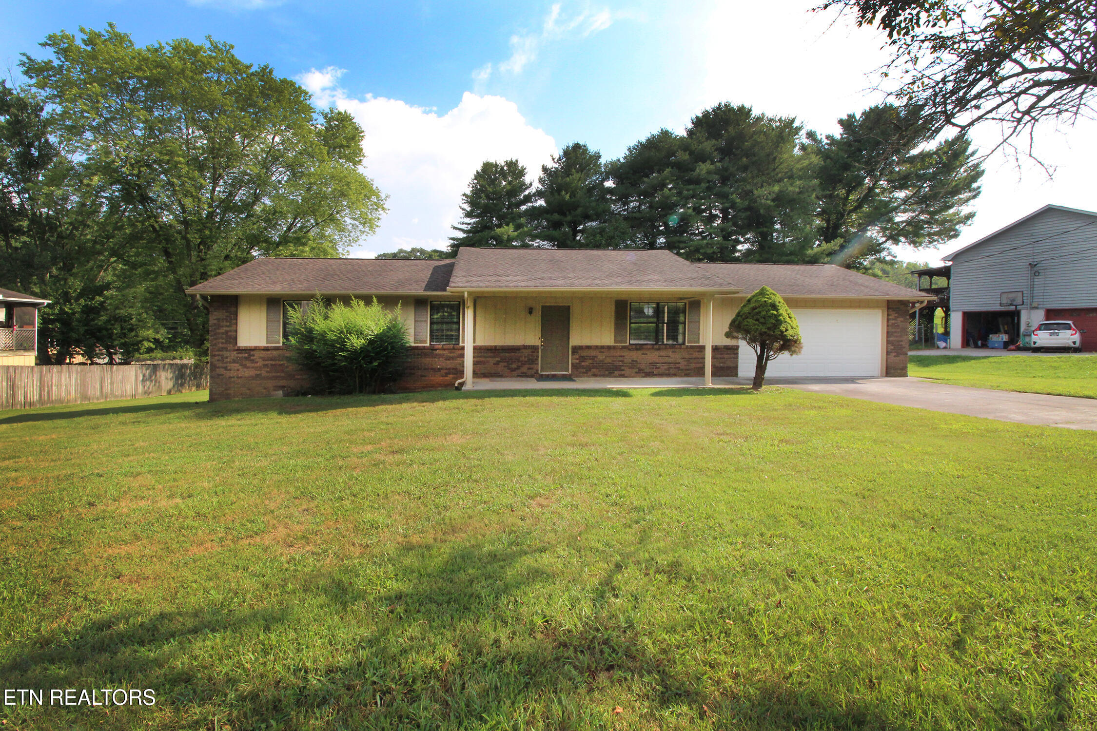 4244 Inisbrook Way Property Photo 1