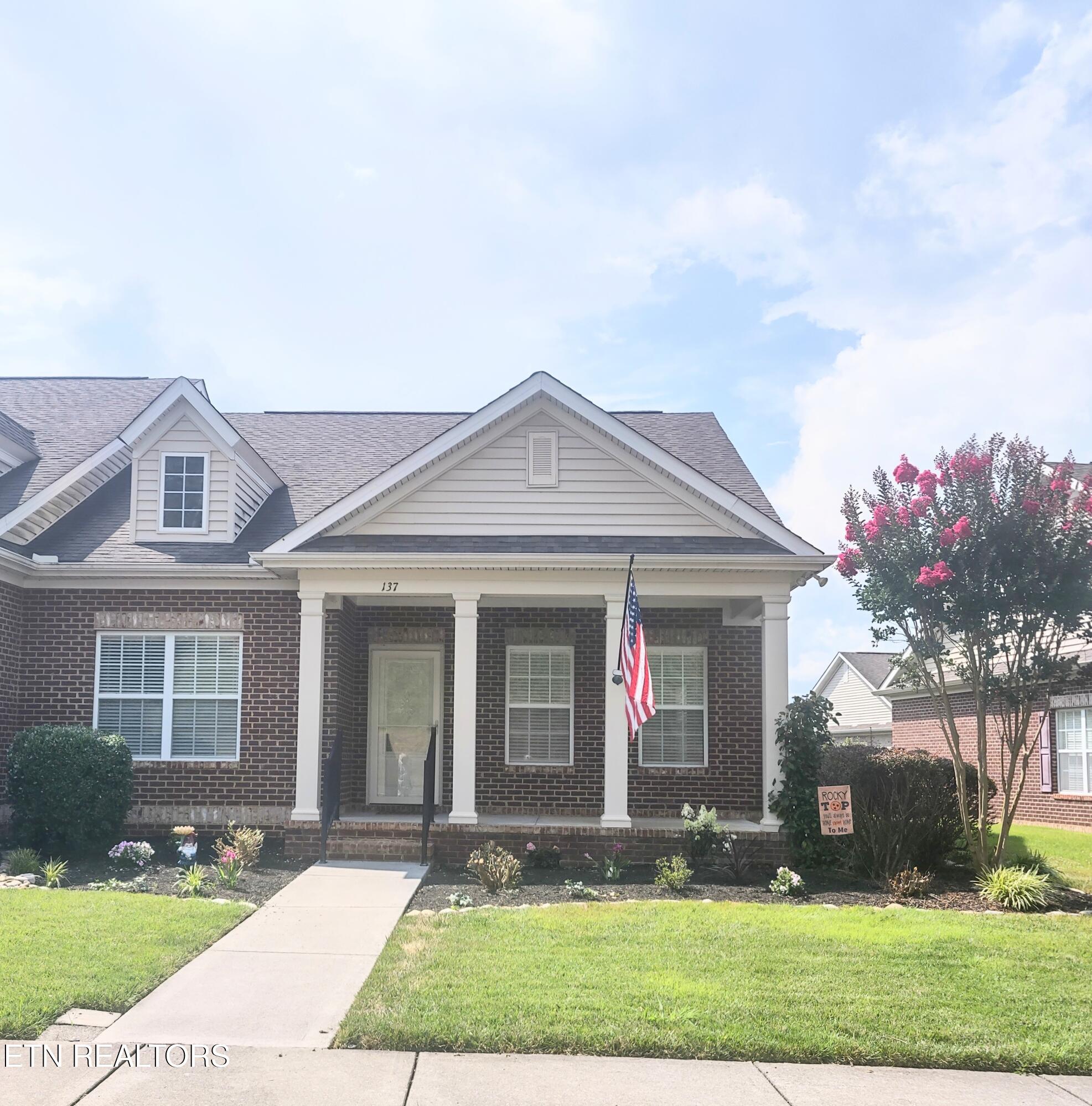 137 Hatleyberry St Property Photo 1