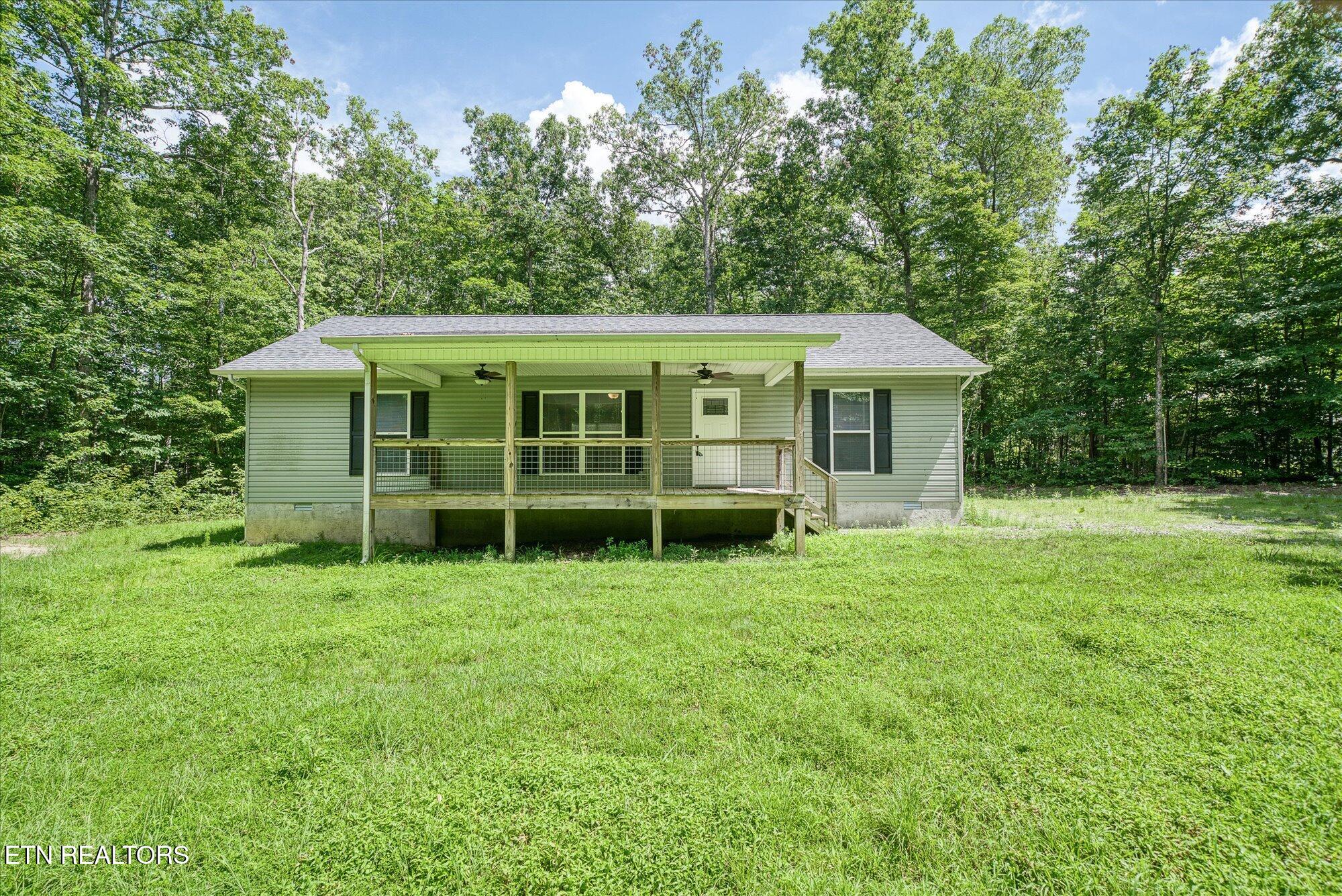 1382 Pilgrim Drive Property Photo 1