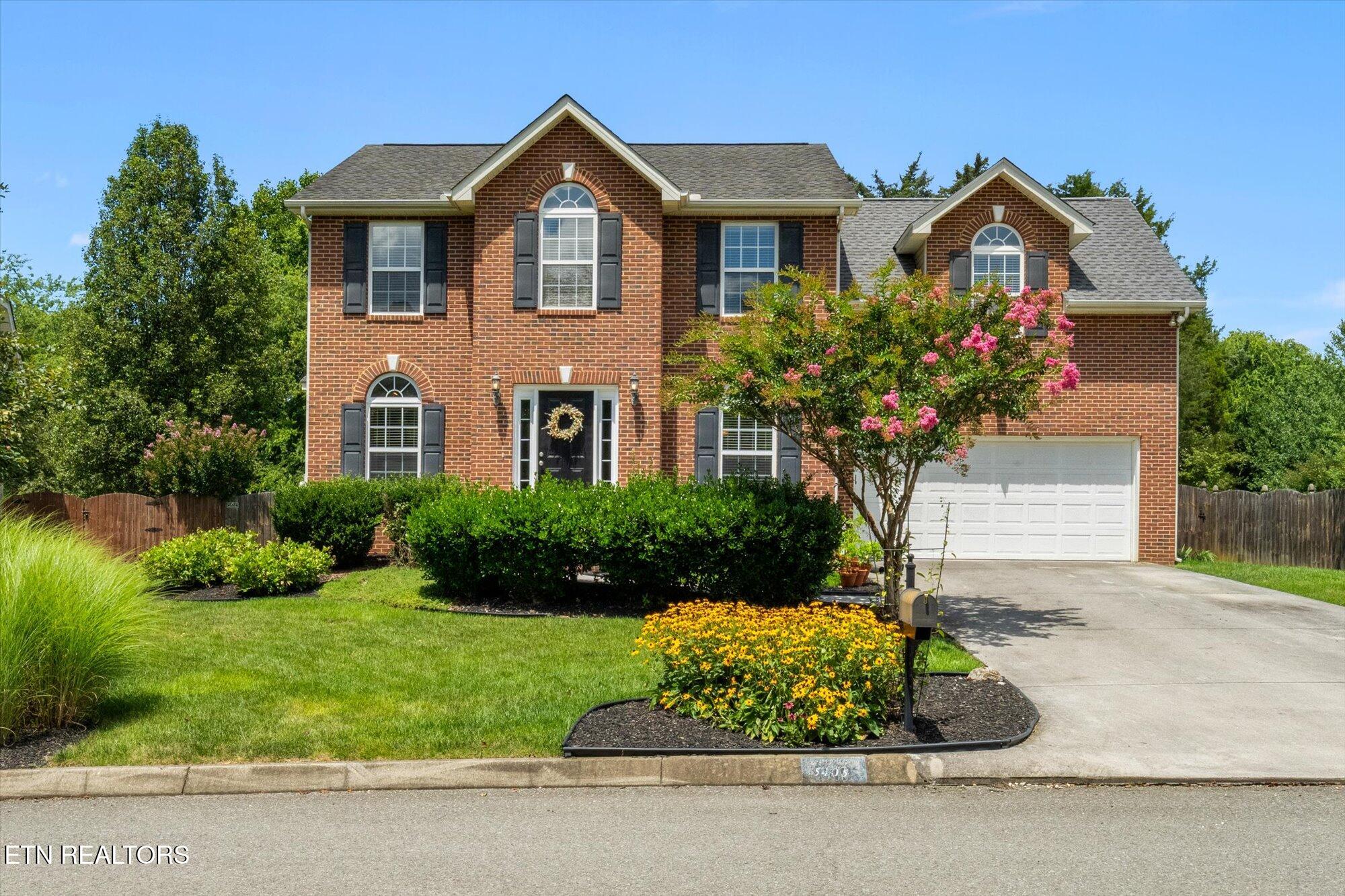 5405 Holly Ridge Lane Property Photo 1
