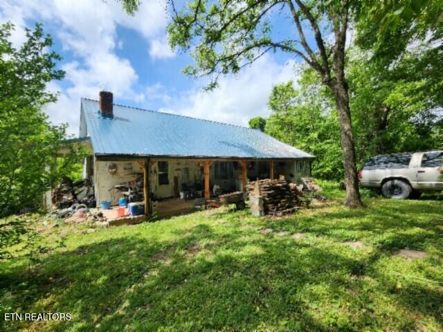 105 Log Home Lane Property Photo 1
