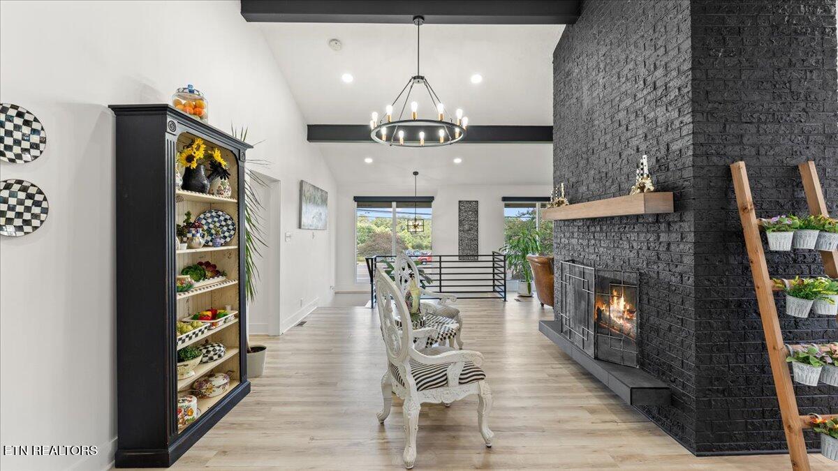 813 N Cedar Bluff Rd Property Photo 15